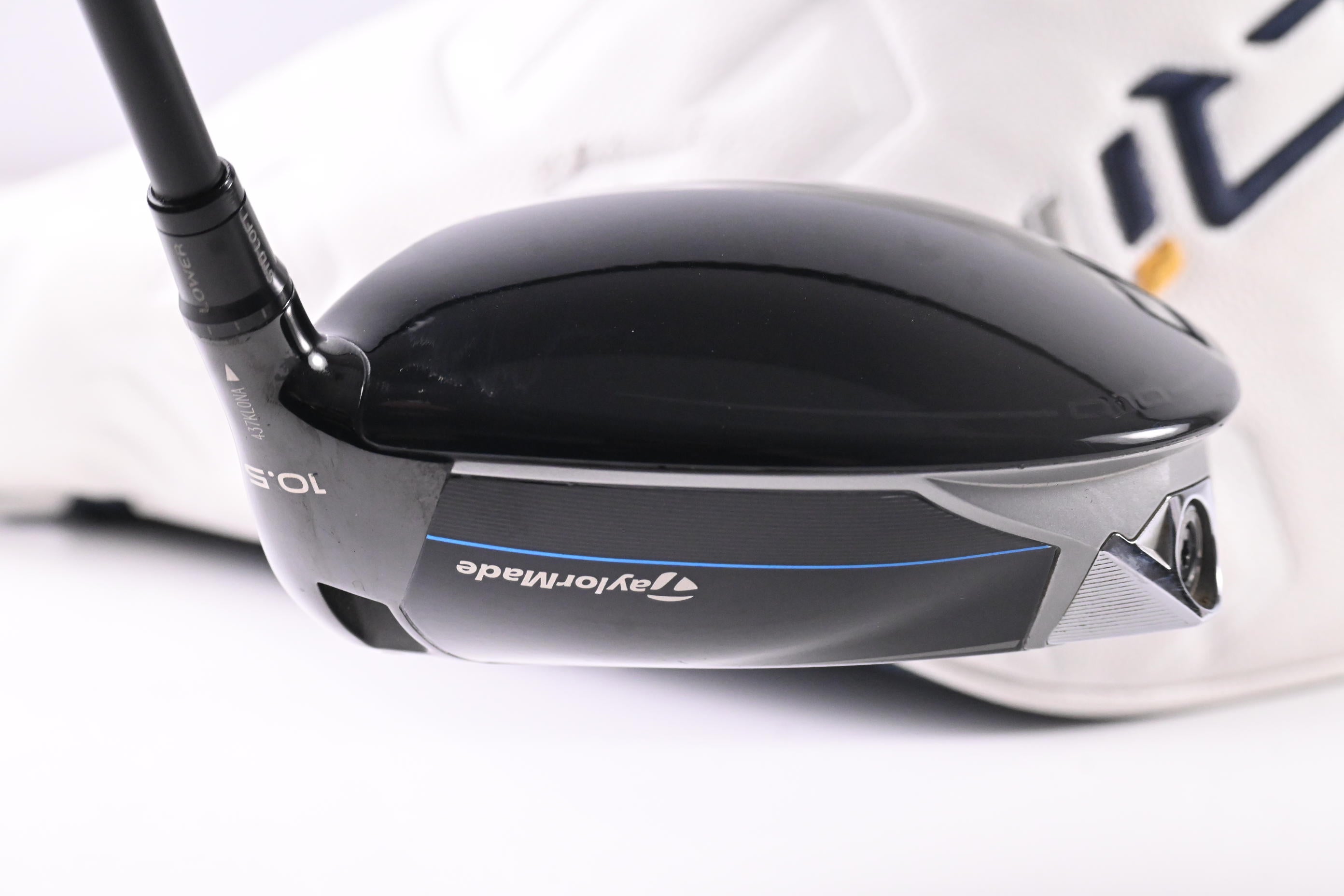 Taylormade Qi10 LS Driver / 10.5 Degree / X-Flex Tensei AV Limited Black 65 Shaft