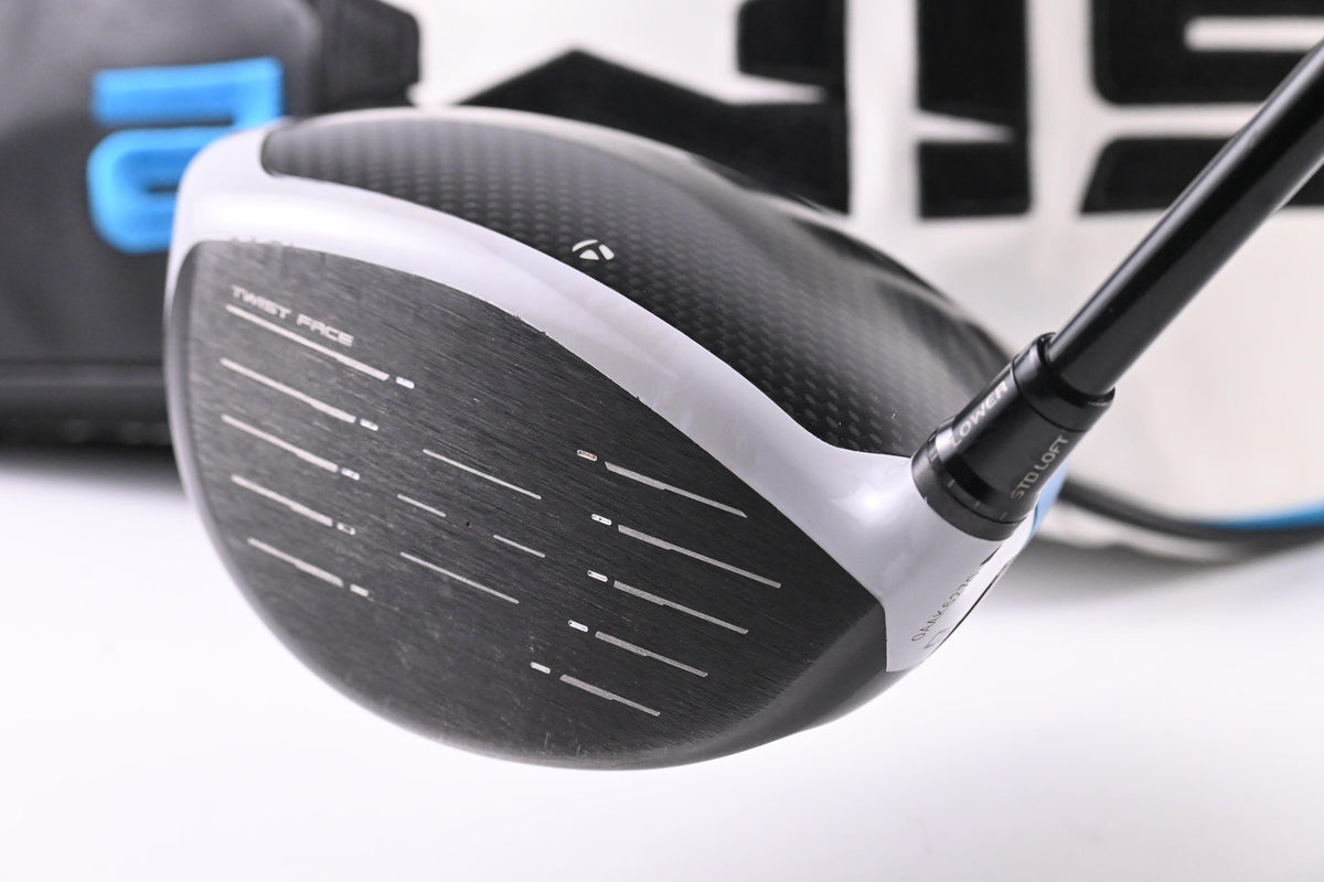 Taylormade SIM2 Driver / 8 Degree / Stiff Flex Kai'li White 60 Shaft