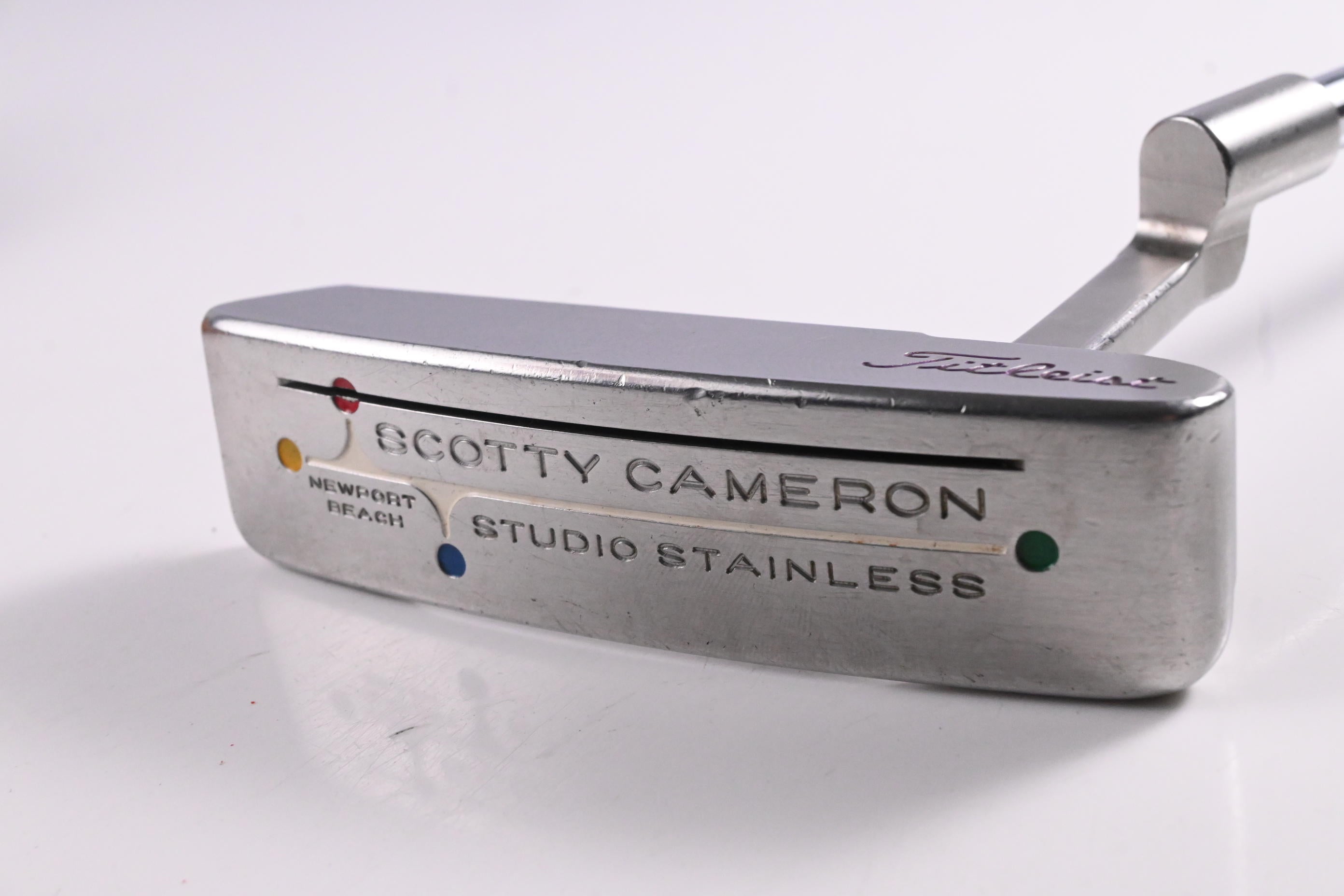 Scotty Cameron Studio Stainless Newport Beach Putter / 33 Inch