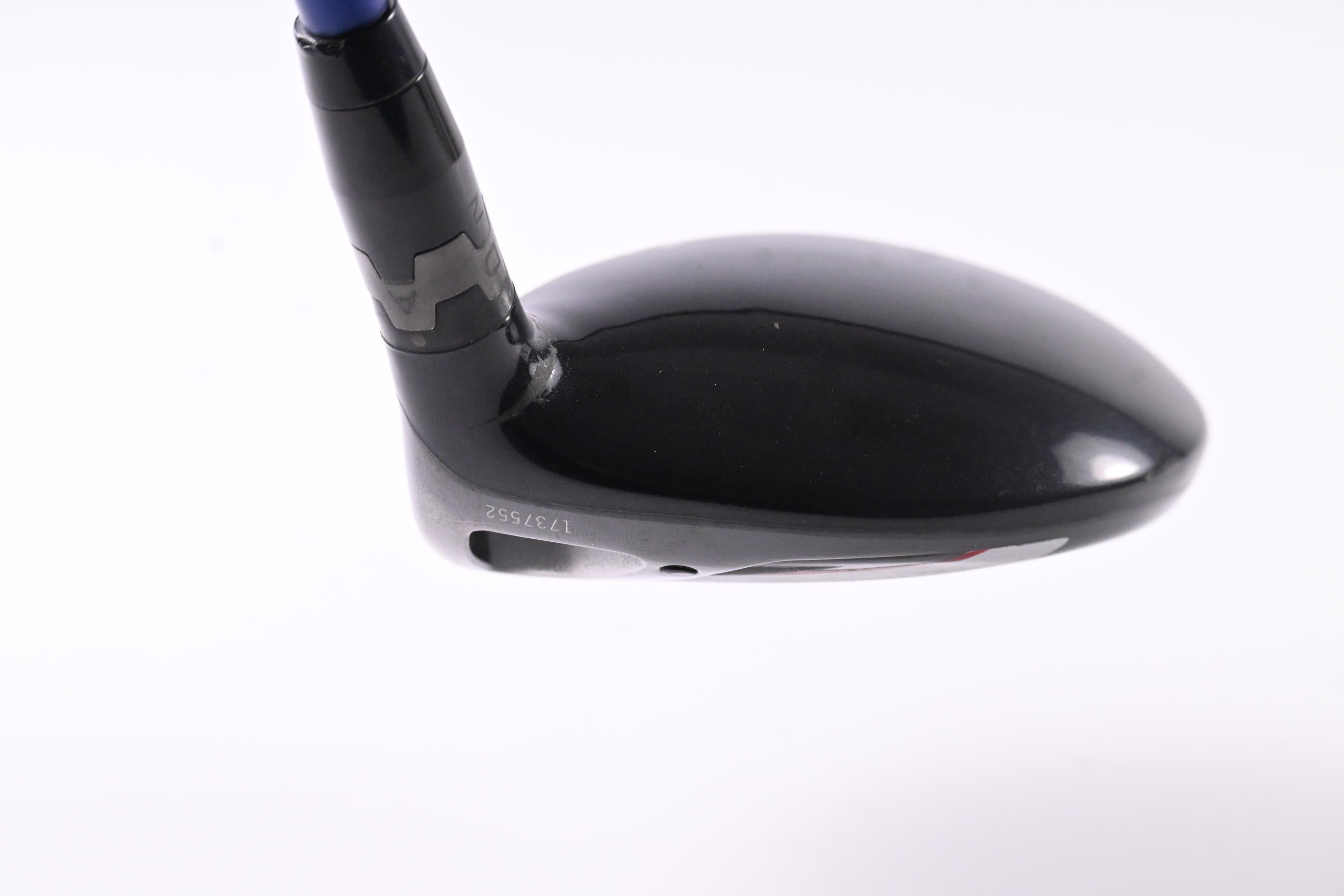 Titleist 913 F #4 Wood / 17 Degree / Stiff Flex Diamana S+ 72 Shaft