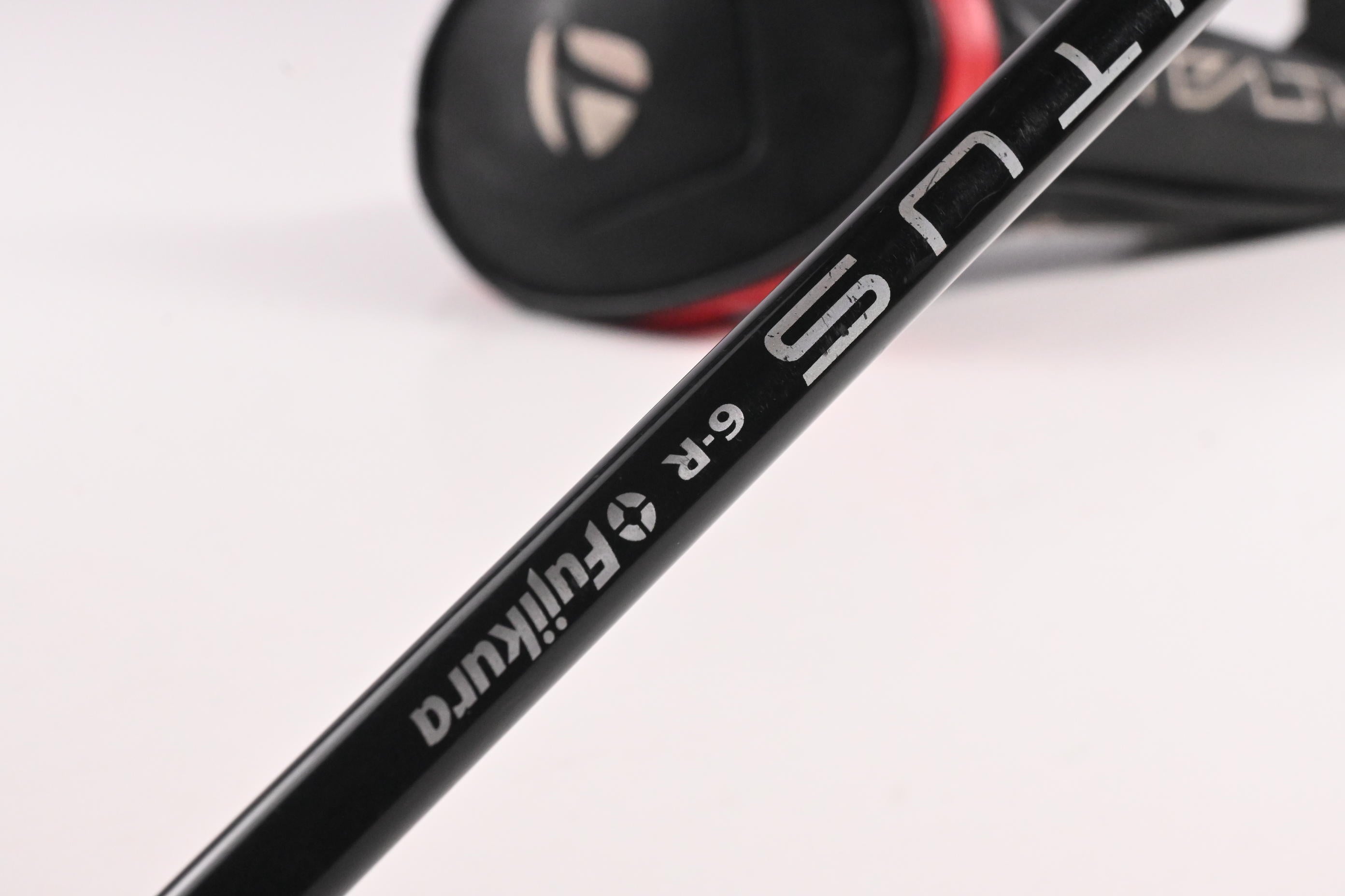 Taylormade Stealth #4 Hybrid / 22 Degree / Regular Flex Fujikura Ventus Red 6