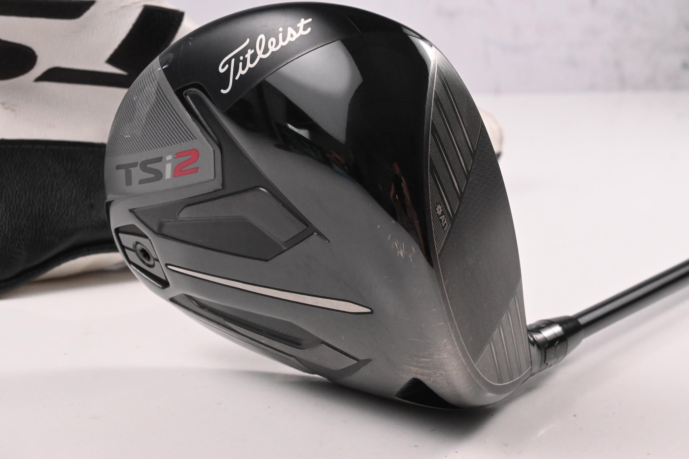 Titleist TSi2 Driver / 10 Degree / Stiff Flex HZRDUS Smoke RDX Black 60 Shaft
