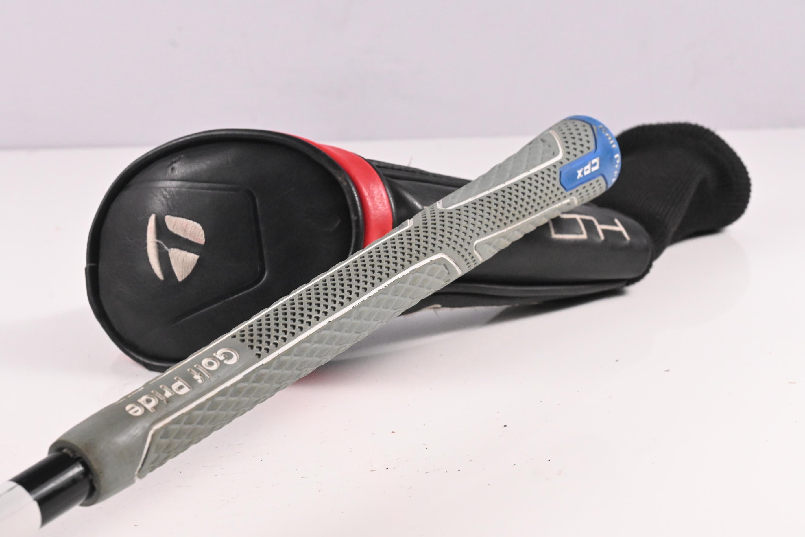 Taylormade Stealth #4 Hybrid / 22 Degree / Regular Flex Fujikura Ventus Red 6