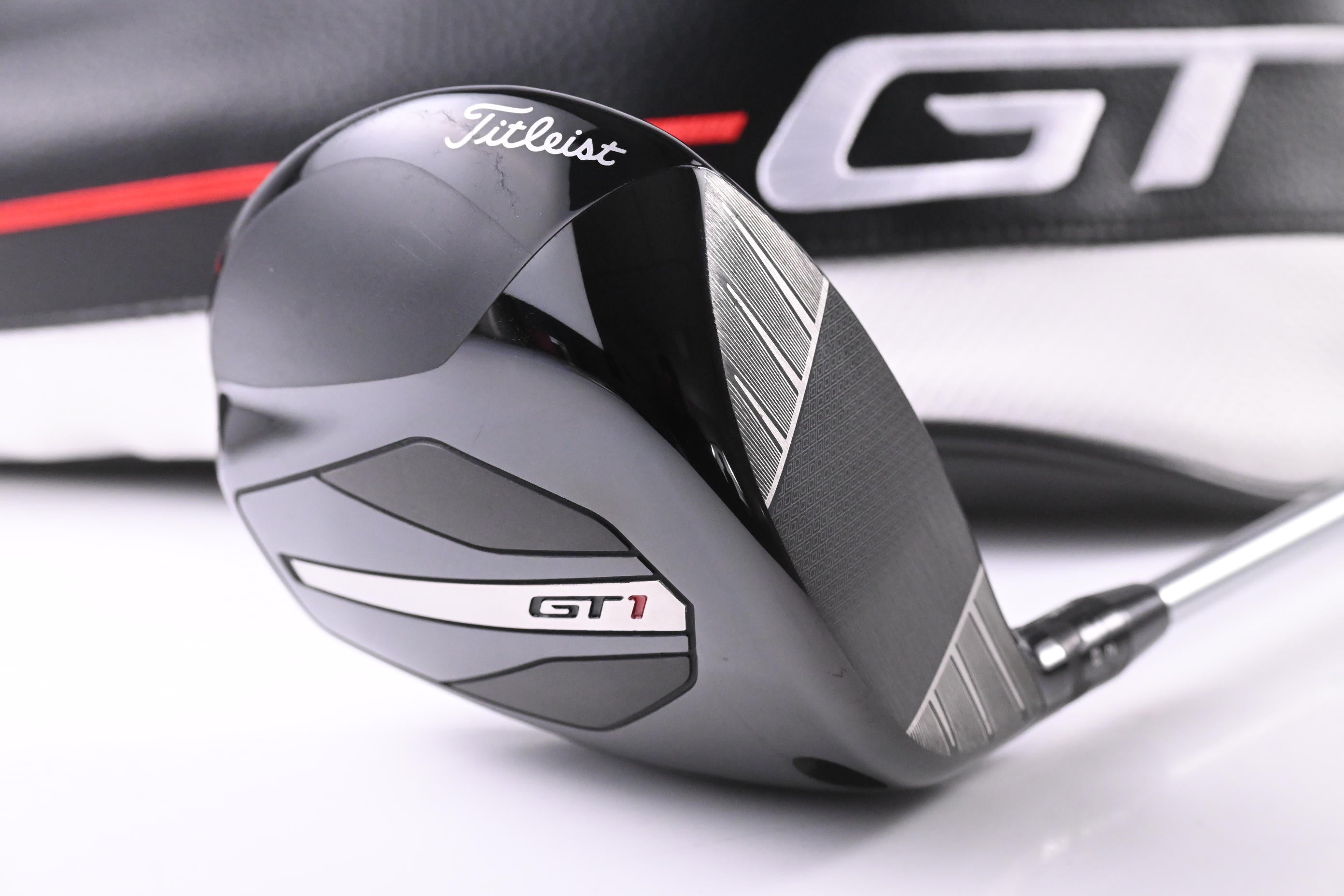 Titleist GT1 Driver / 10 Degree / Regular Flex Air Speeder 40 Shaft