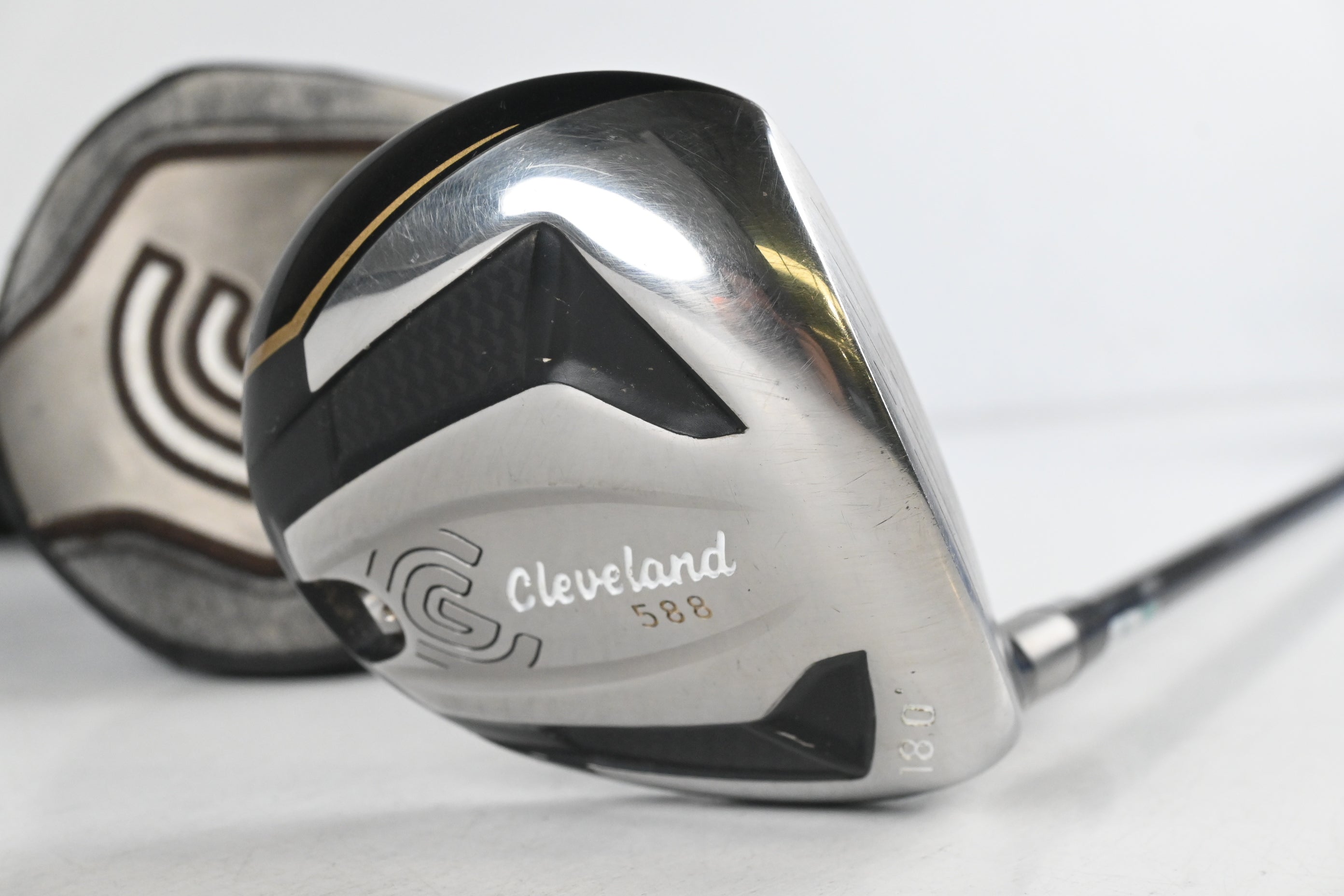 Cleveland 588 #5 Wood / 18 Degree / Senior Flex Matrix Ozik 6Q3 Shaft