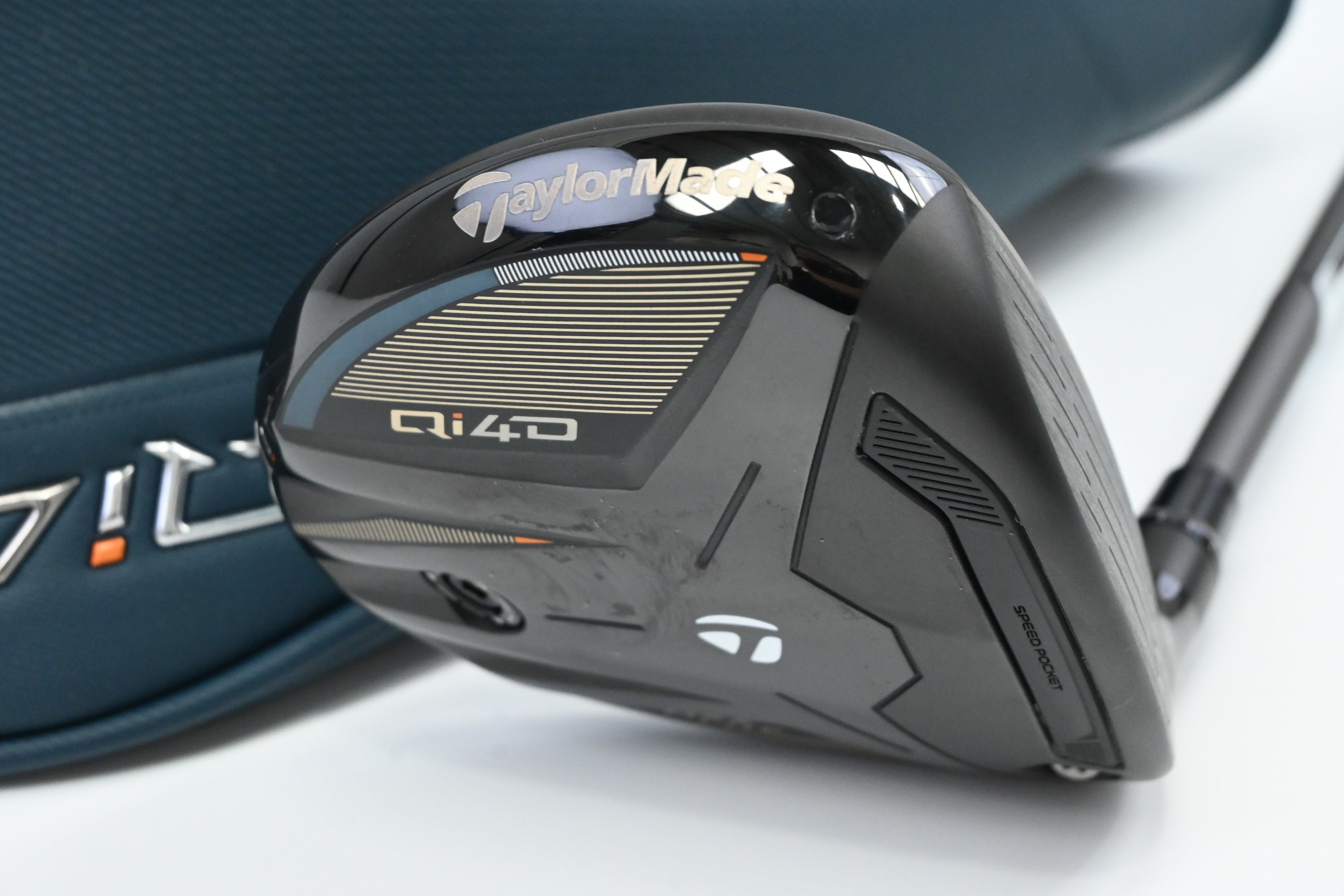 Taylormade Qi4D Max Lite #5 Wood / 18 Degree / Senior Flex Taylormade Reax 45