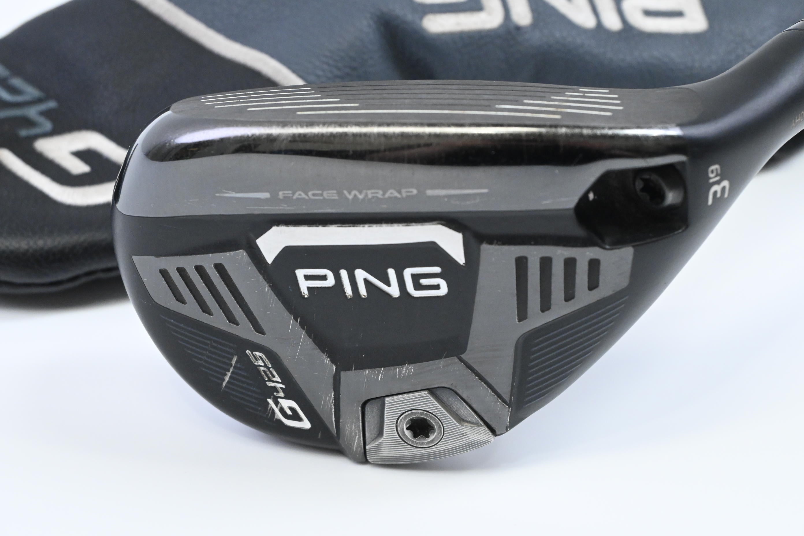 Ping G425 #3 Hybrid / 19 Degree / Regular Flex Aldila VooDoo XRV8 Shaft