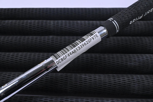 Ping I230 Irons / 4-PW / Black Dot / Regular Flex Dynamic Gold R300 105 Shafts