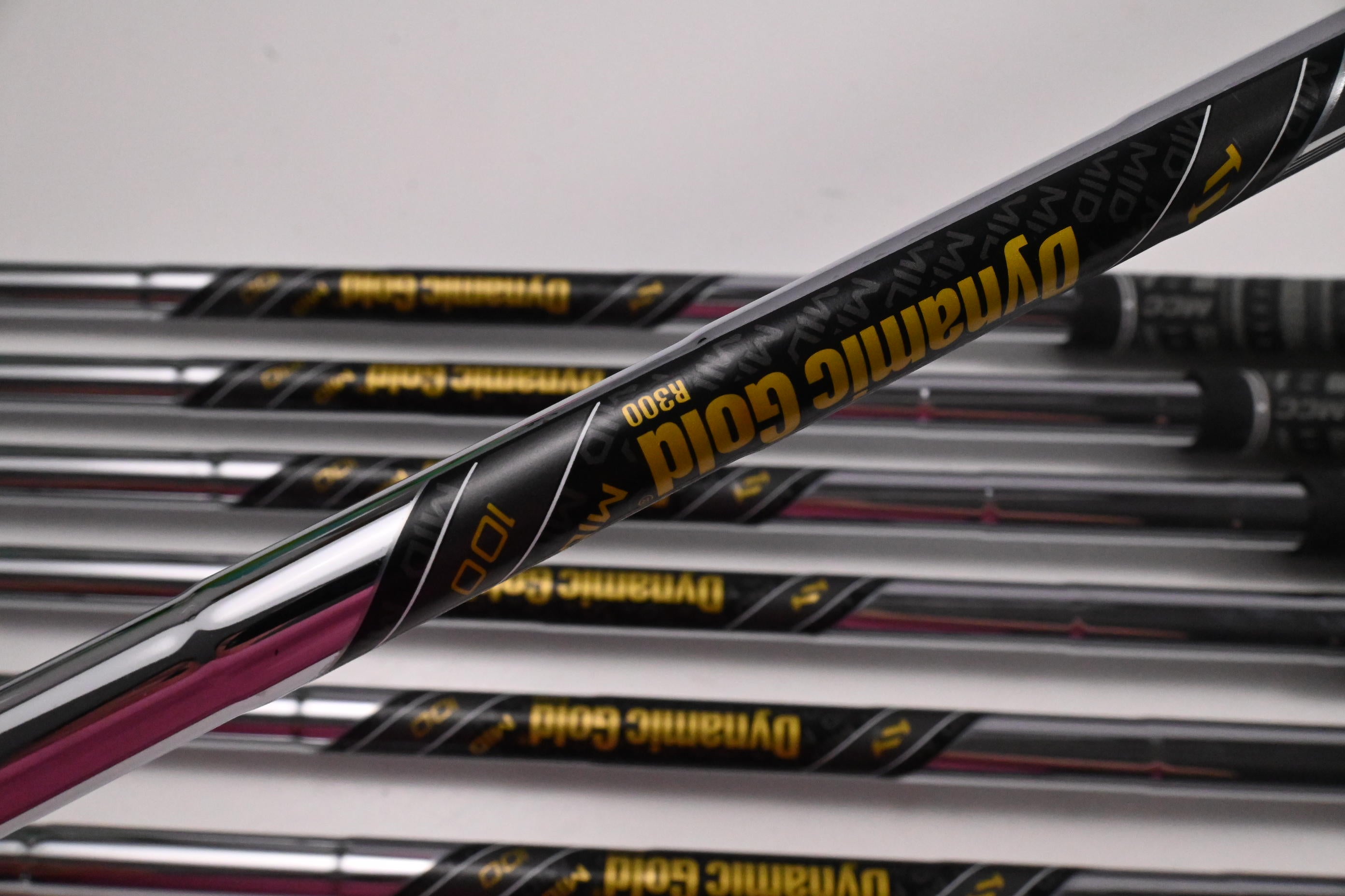 Mizuno Pro 245 Irons / 4-PW / Regular Flex Dynamic Gold Mid 100 R300 Shafts
