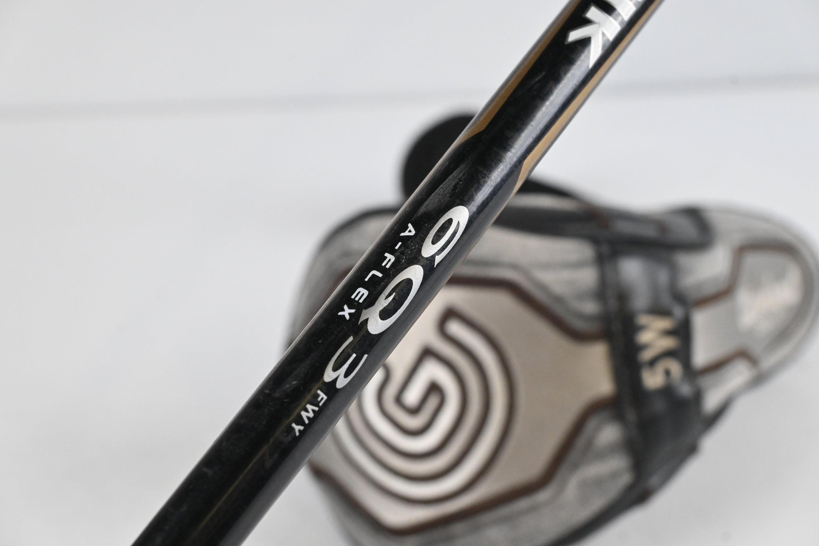 Cleveland 588 #5 Wood / 18 Degree / Senior Flex Matrix Ozik 6Q3 Shaft