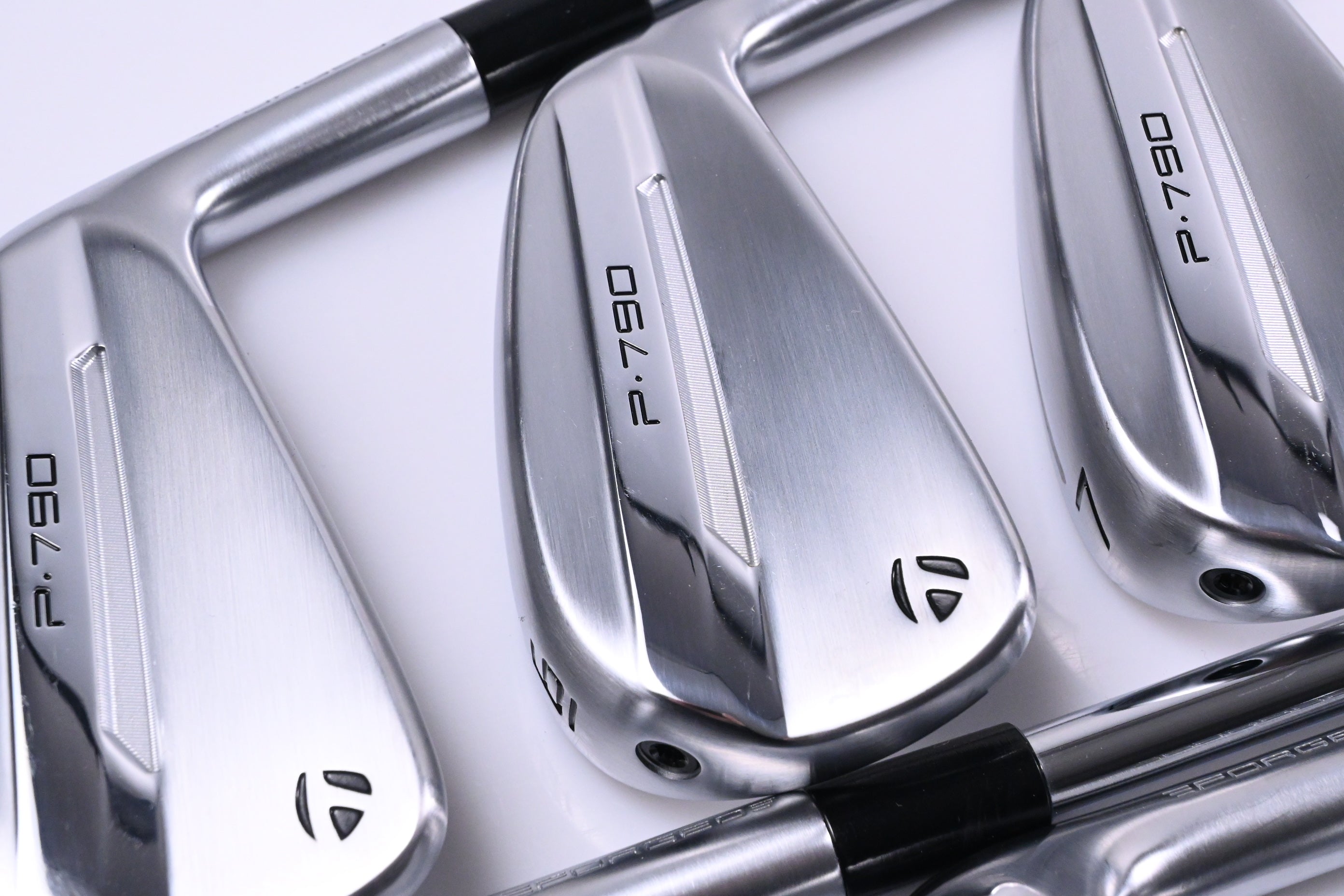 Taylormade P790 2025 Irons / 5-PW / X-Flex Project X Shafts