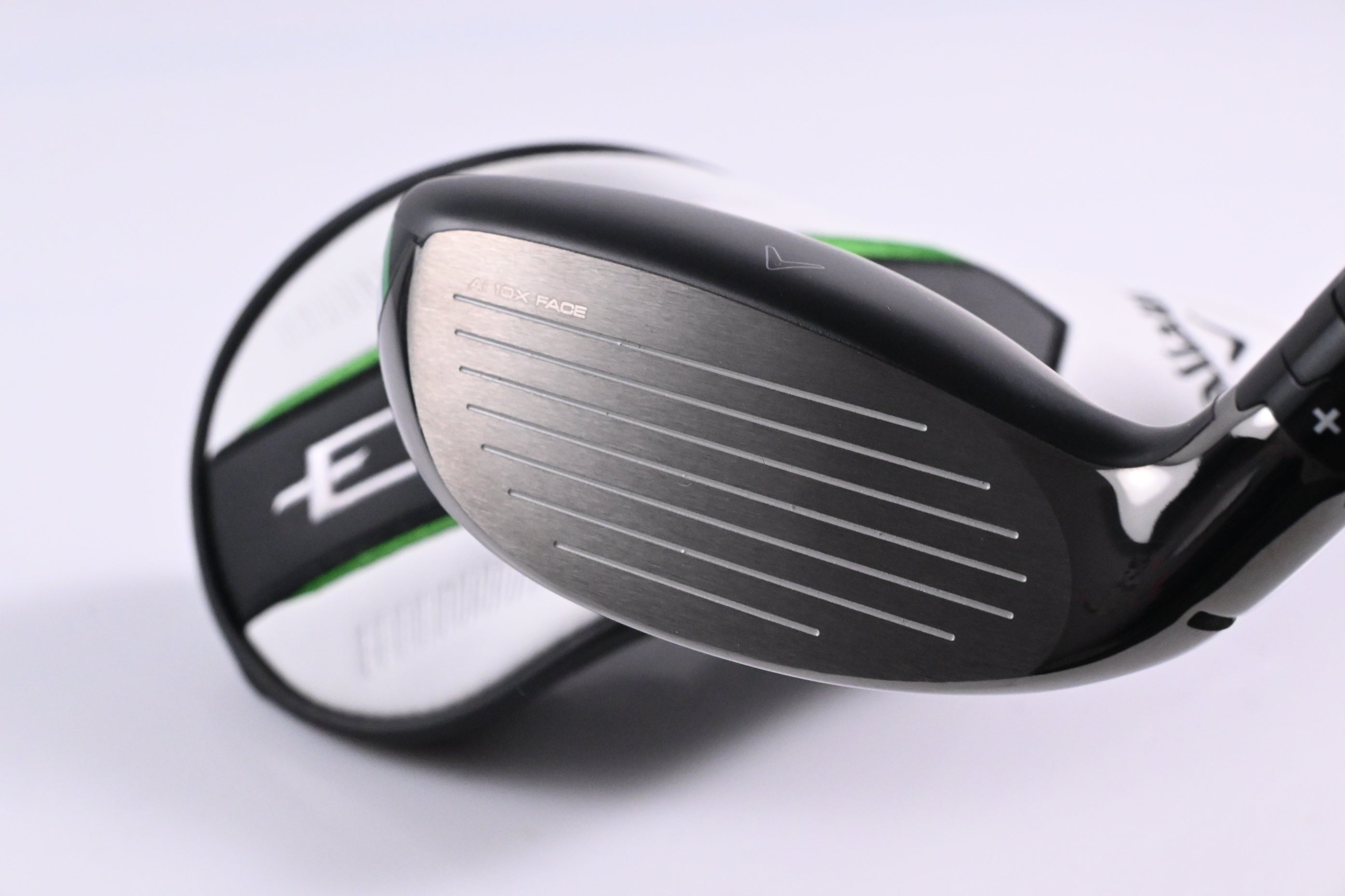 Callaway Elyte X #4 Hybrid / 21 Degree / Regular Flex Denali Charcoal 60 Shaft
