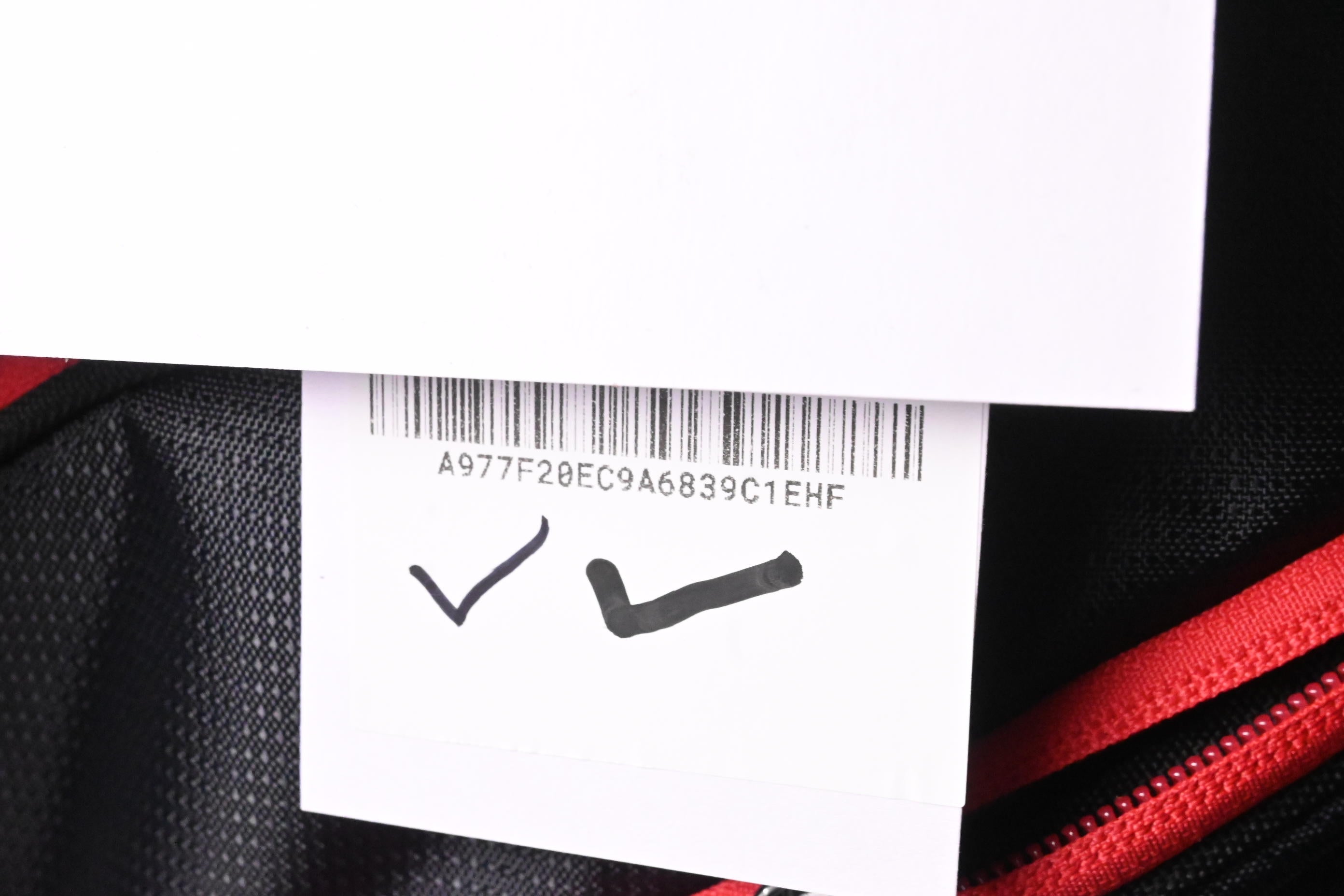 Titleist Cart 15 Cart Bag / 15-Way Divider / Black, Red