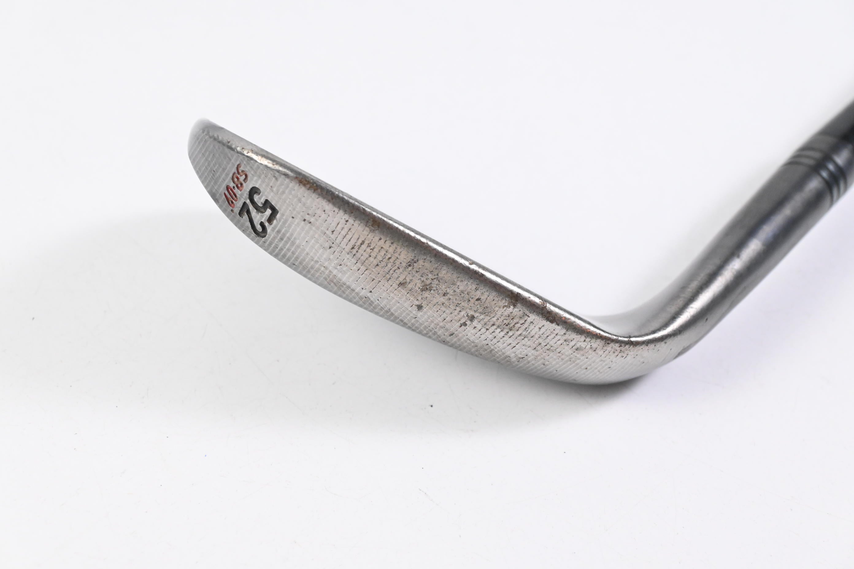 Taylormade Milled Grind 2 Black Gap Wedge / 52 Degree / Stiff Flex Dynamic Gold