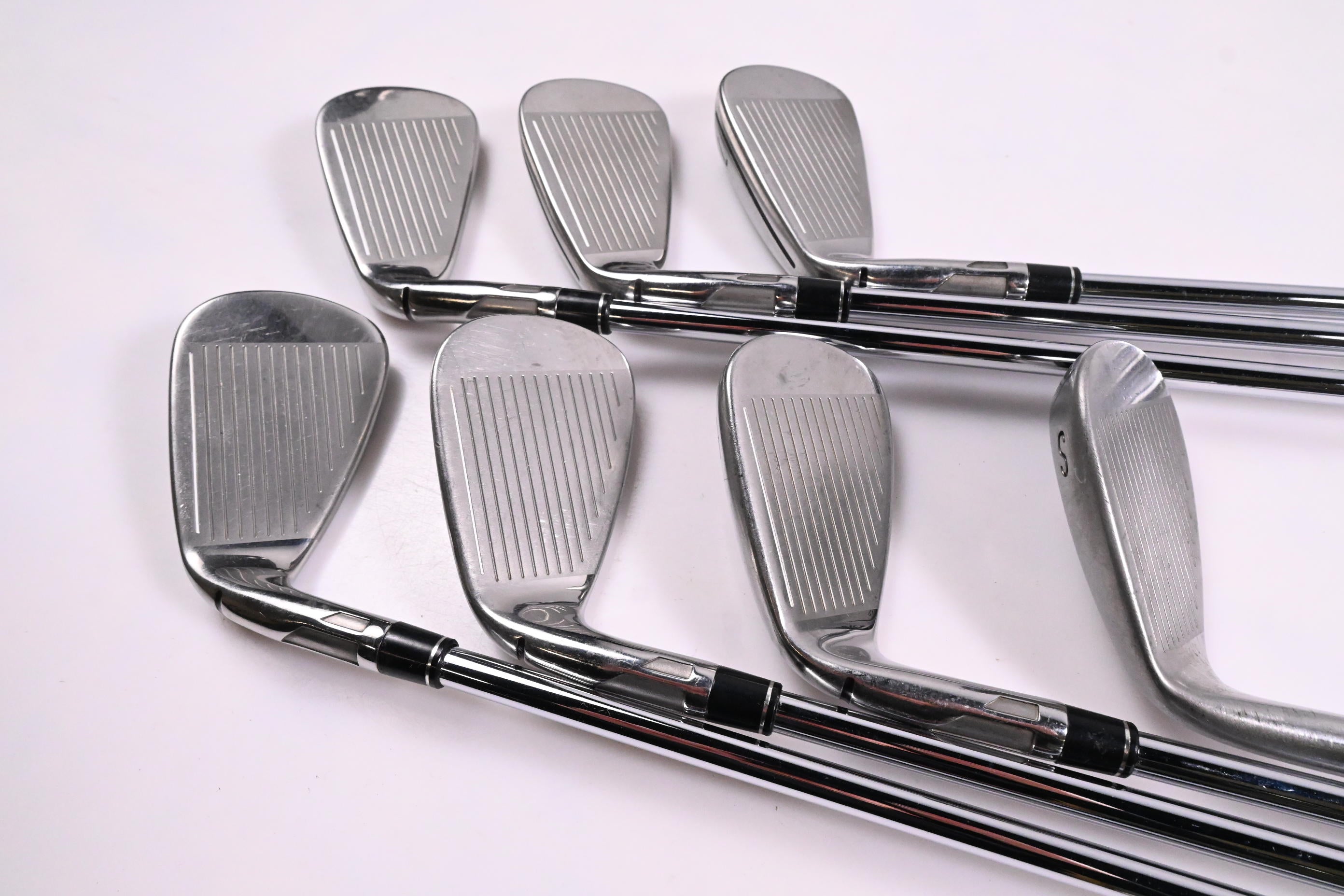 Taylormade SIM Max Irons / 5-PW+SW / Regular Flex Steel Shafts