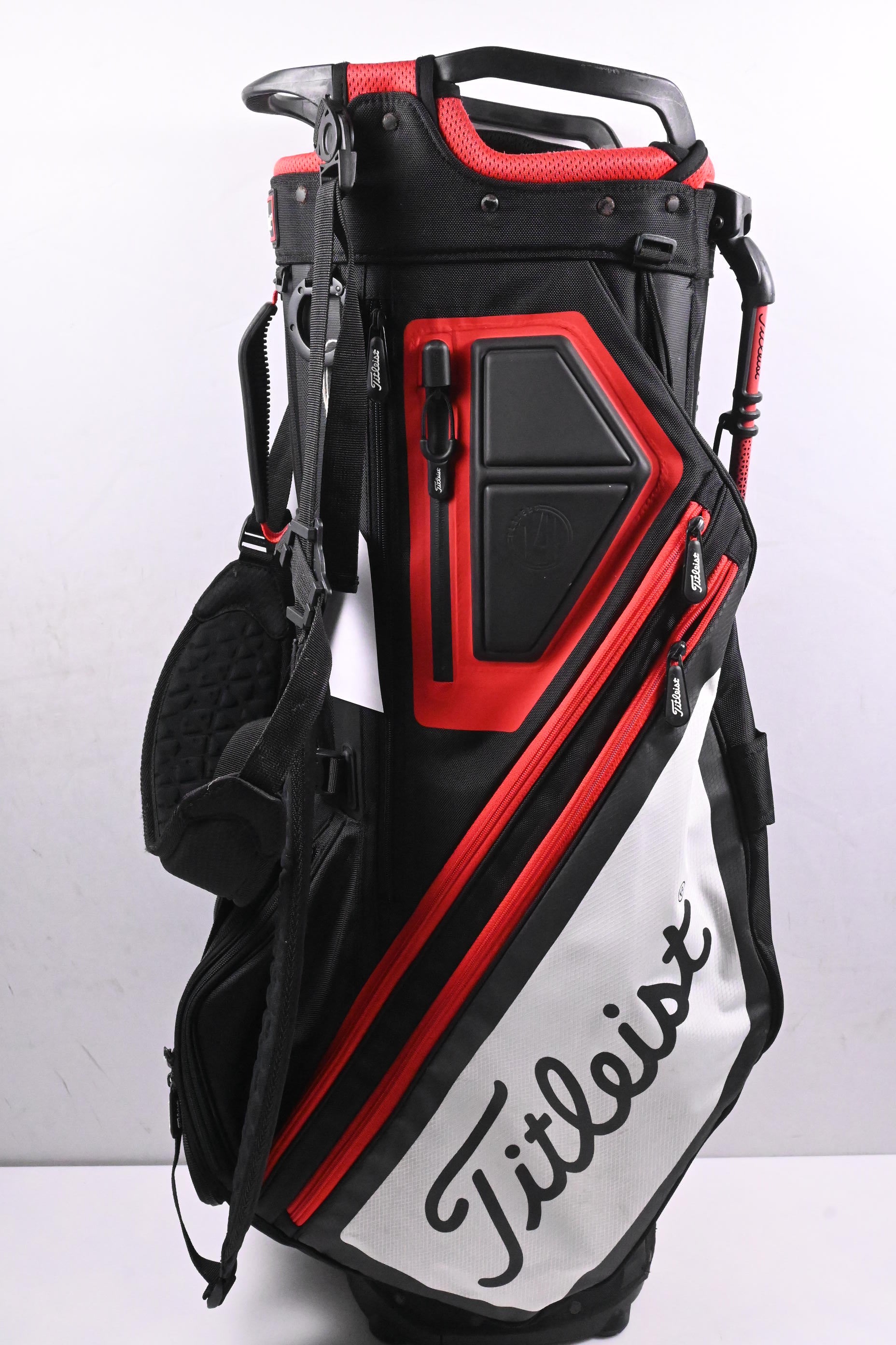 Titleist Players 14 Stand Bag / 14-Way Divider / Black, White, Red