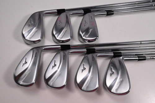 Mizuno Pro 245 Irons / 4-PW / Regular Flex Dynamic Gold Mid 100 R300 Shafts