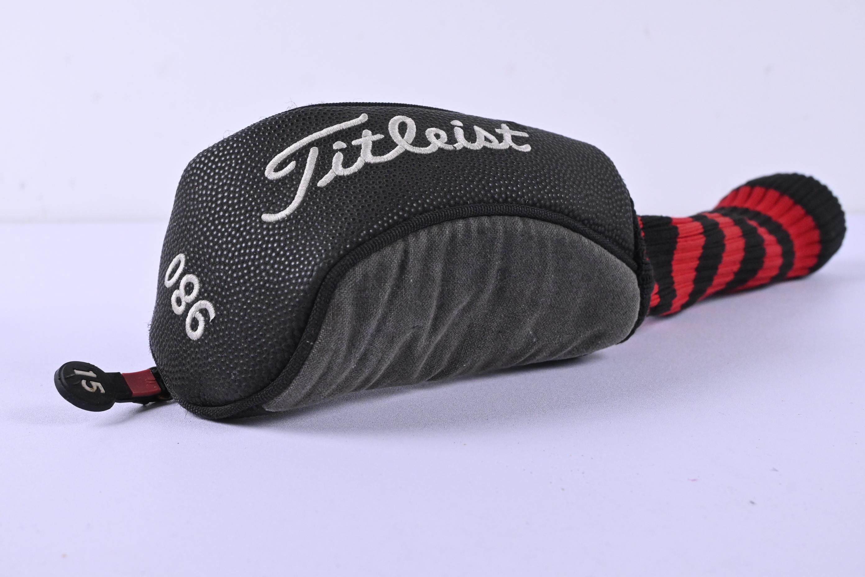 Titleist 980 F #3 Wood / 15 Degree / Regular Flex Dynamic Gold R300 Shaft