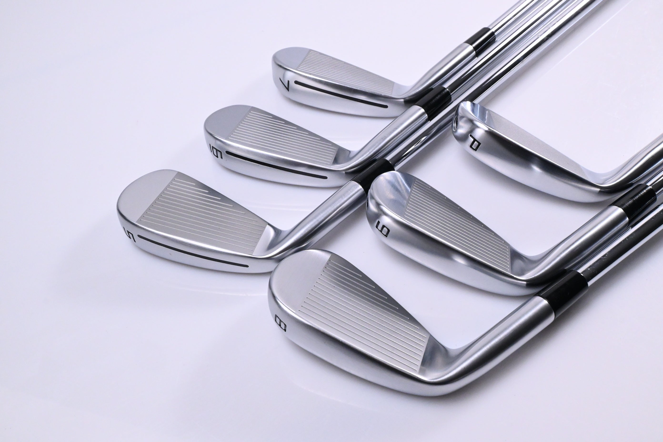 Taylormade P790 2025 Irons / 5-PW / X-Flex Project X Shafts