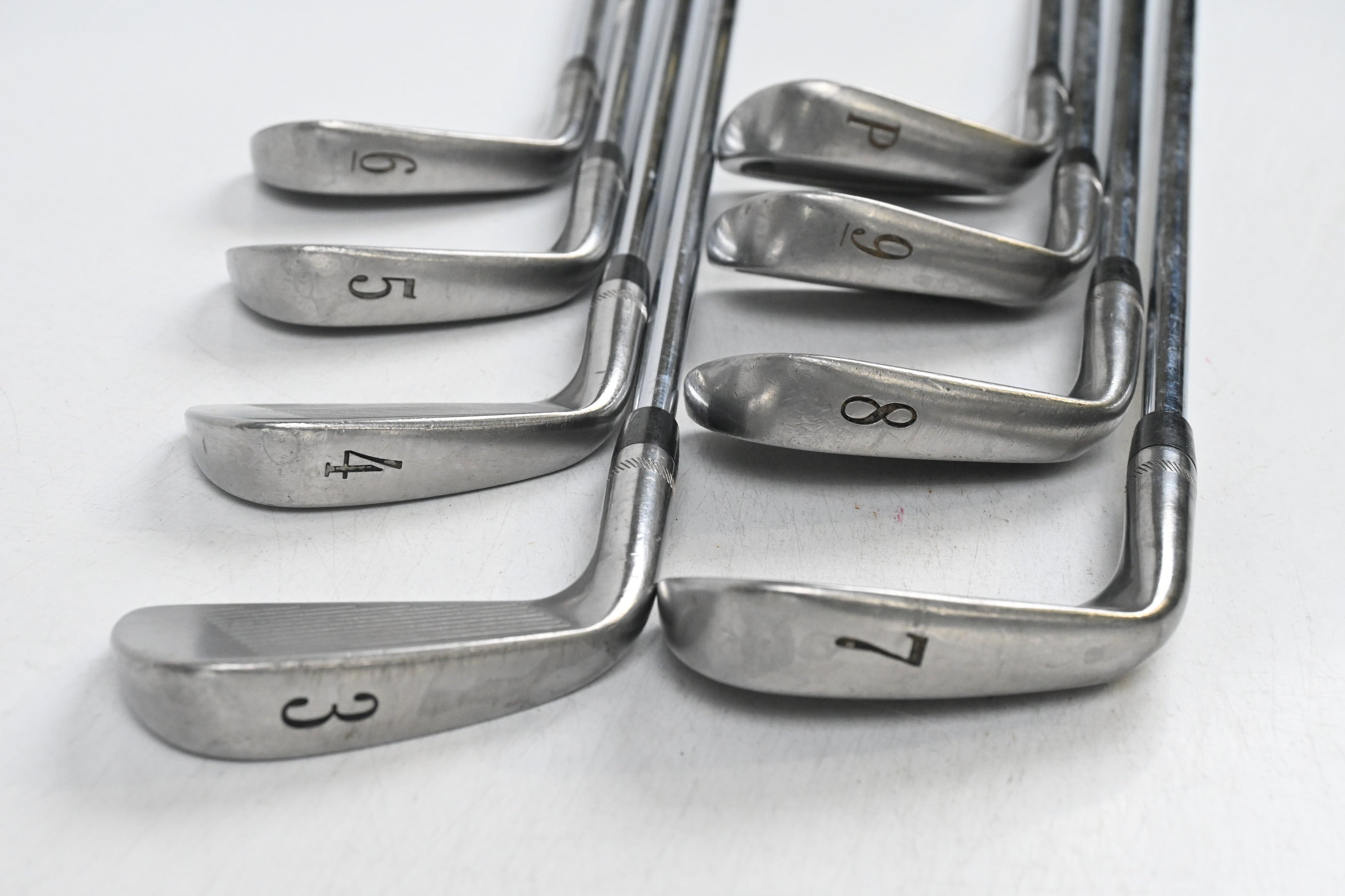 Titleist DCI 990 Irons / 3-PW / Regular Flex Dynamic Gold R300 Shafts