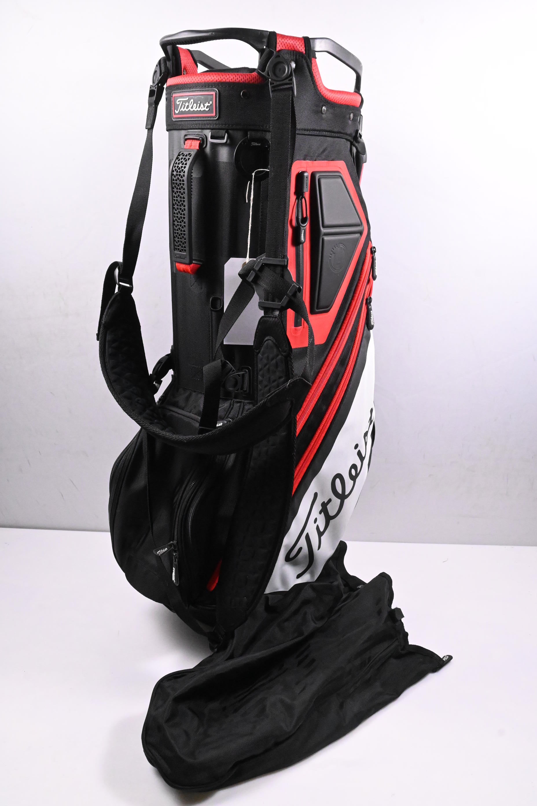 Titleist Players 14 Stand Bag / 14-Way Divider / Black, White, Red