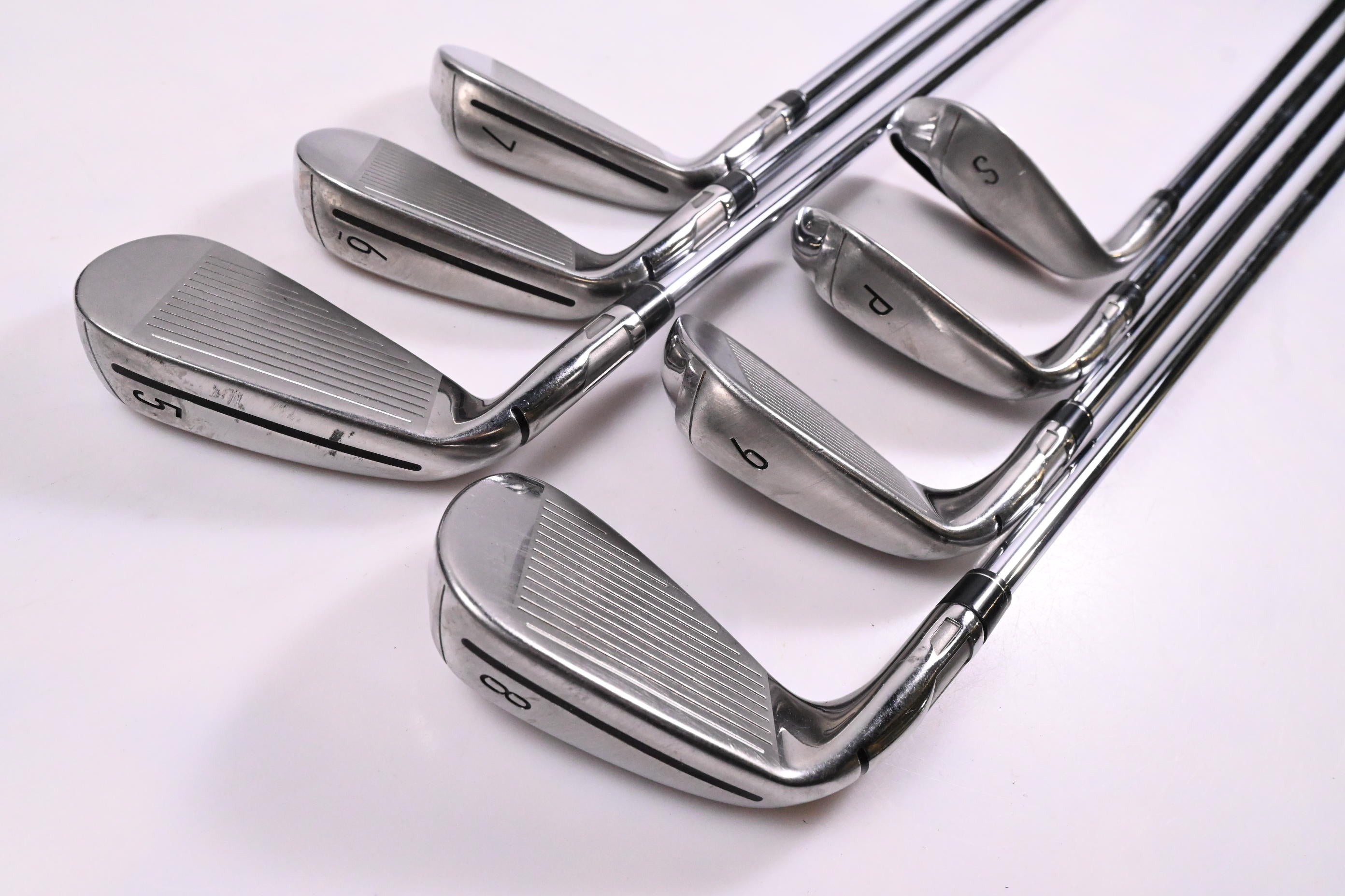 Taylormade SIM Max Irons / 5-PW+SW / Regular Flex Steel Shafts
