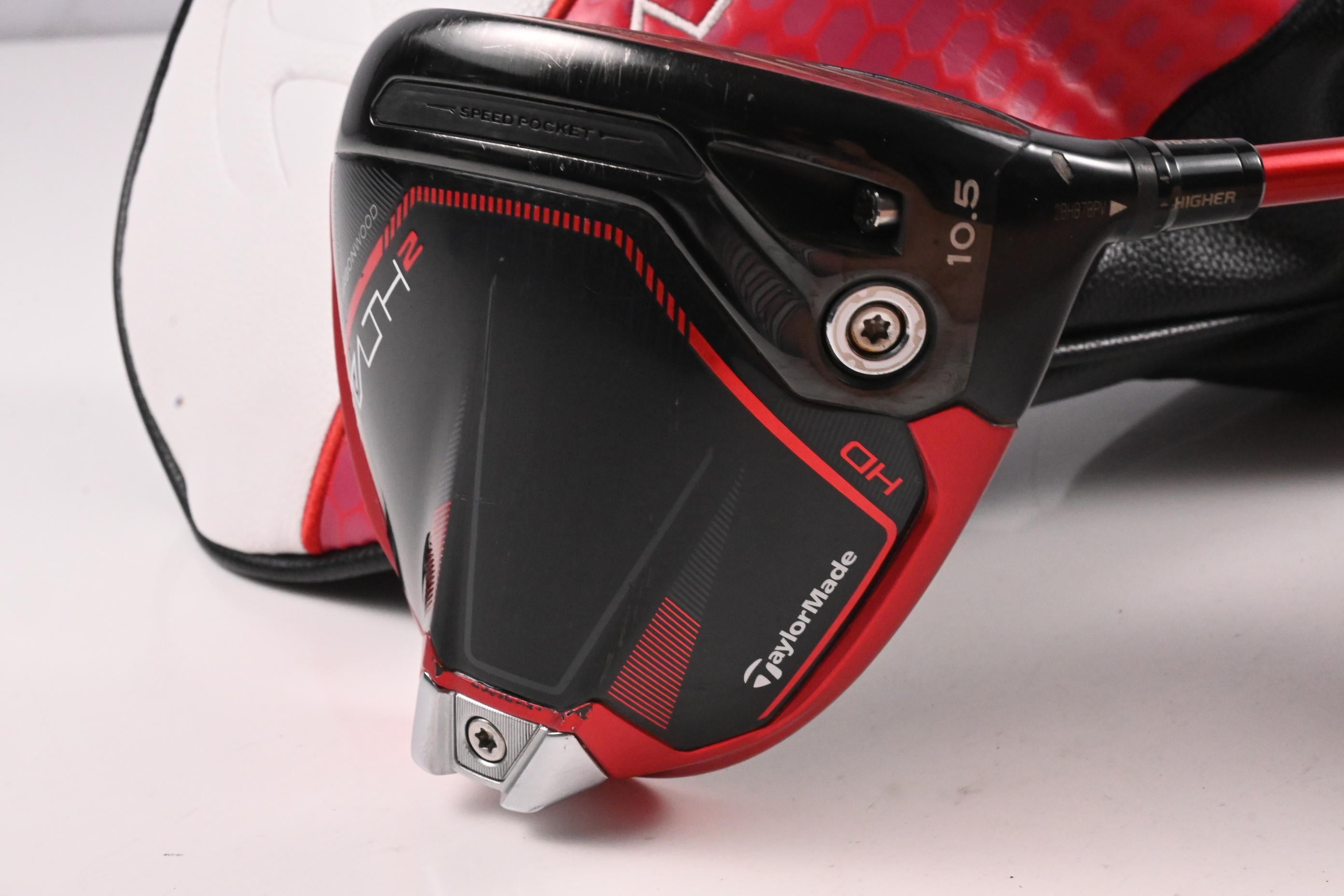 Taylormade Stealth 2 HD Driver / 10.5 Degree / Regular Flex Fujikura SpeederNX