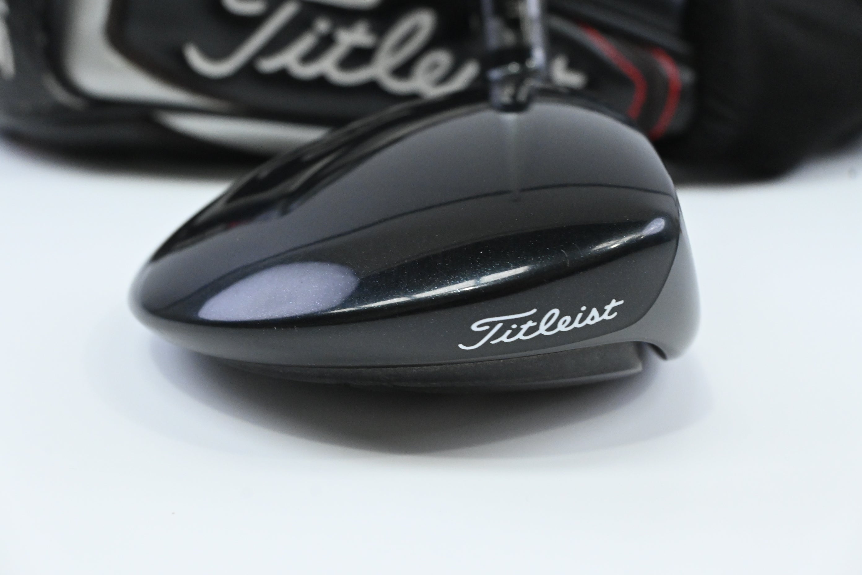 Titleist 915 F #3 Wood / 15 Degree / Regular Flex Aldila Rogue MSI 95 Shaft