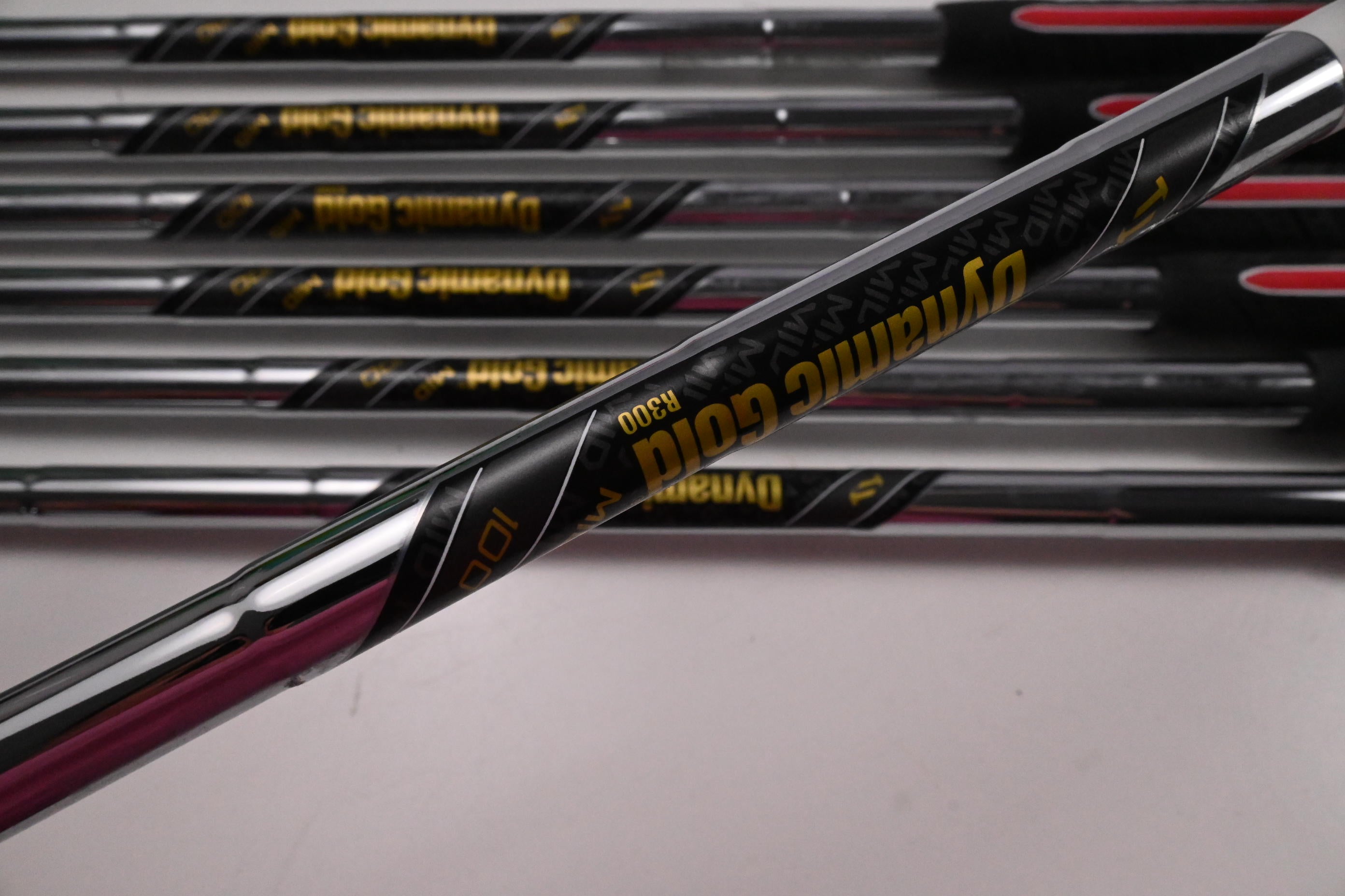 Mizuno Pro 245 Irons / 4-PW / Regular Flex Dynamic Gold Mid 100 R300 Shafts