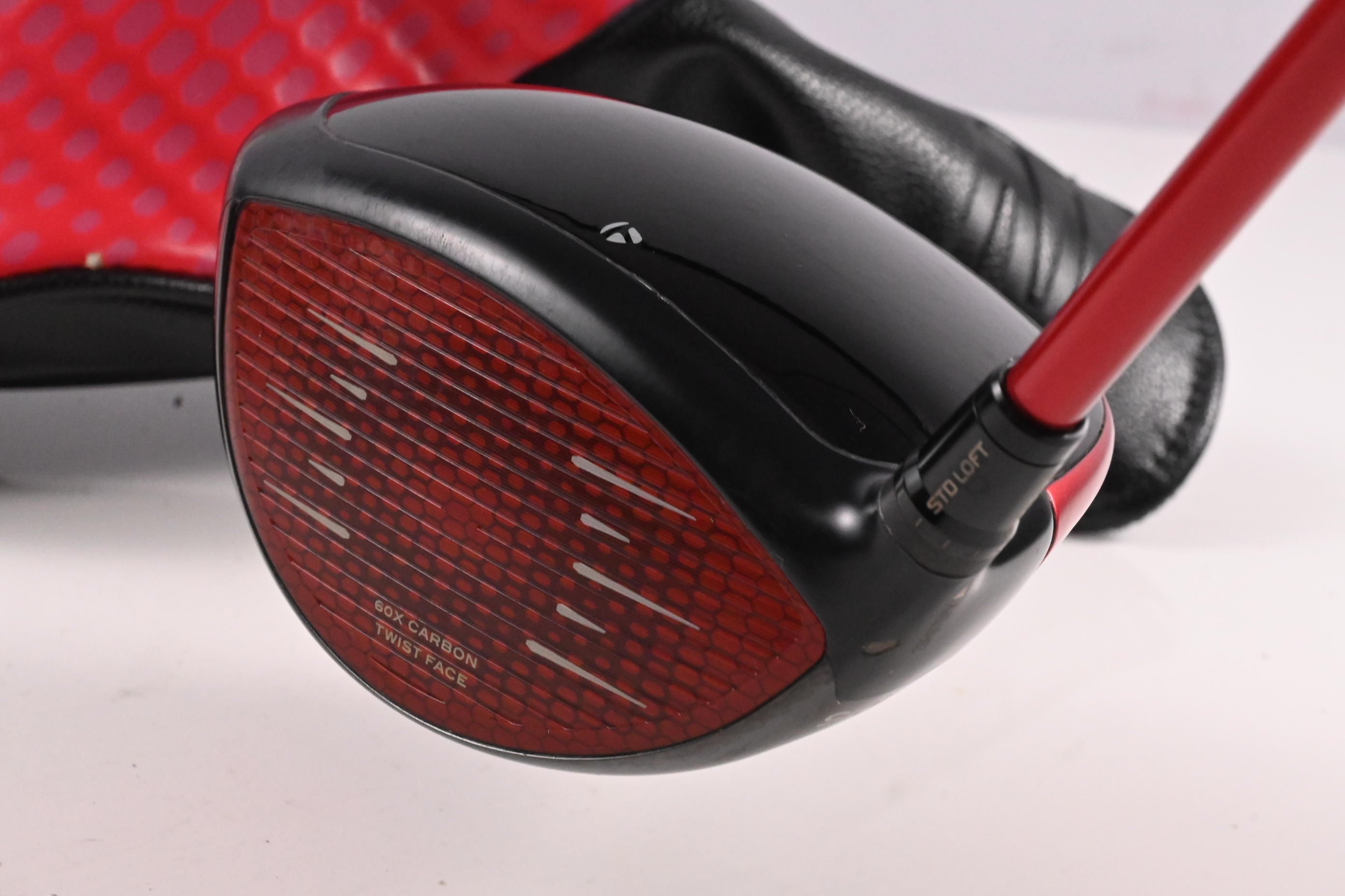 Taylormade Stealth 2 HD Driver / 10.5 Degree / Regular Flex Fujikura SpeederNX