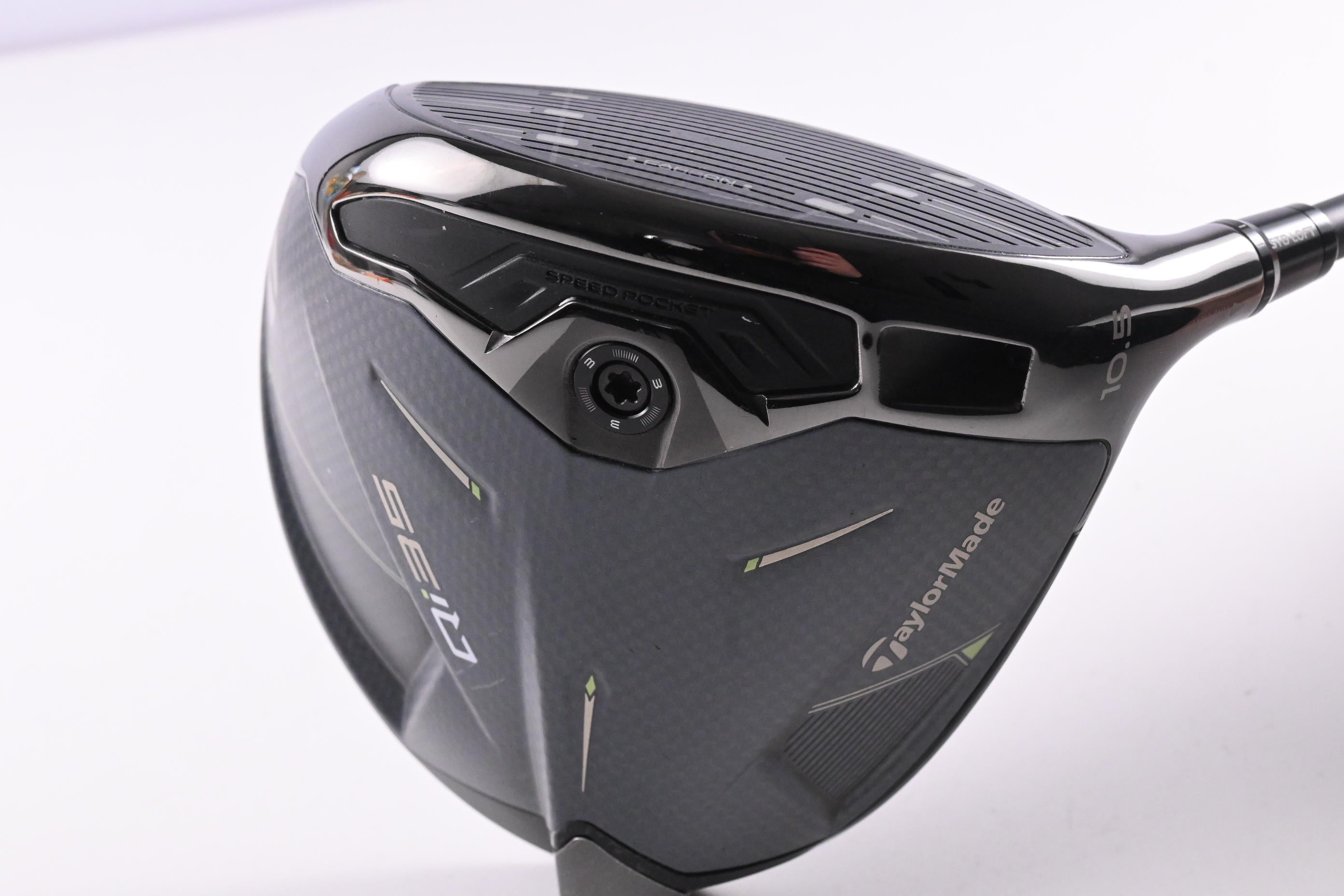 Taylormade Qi35 Driver / 10.5 Degree / Regular Flex Fujikura Ventus Blue 5 Shaft