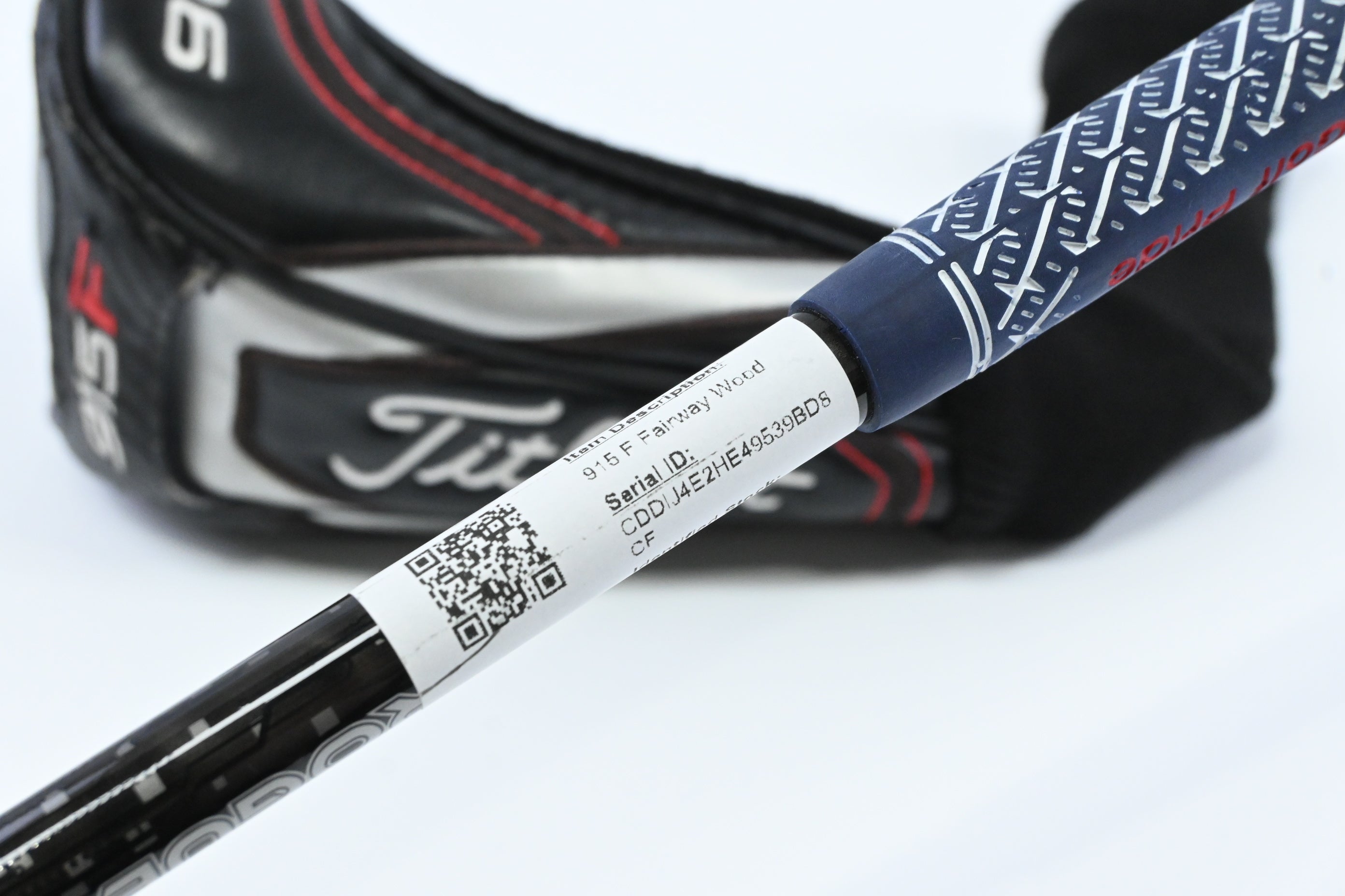 Titleist 915 F #3 Wood / 15 Degree / Regular Flex Aldila Rogue MSI 95 Shaft