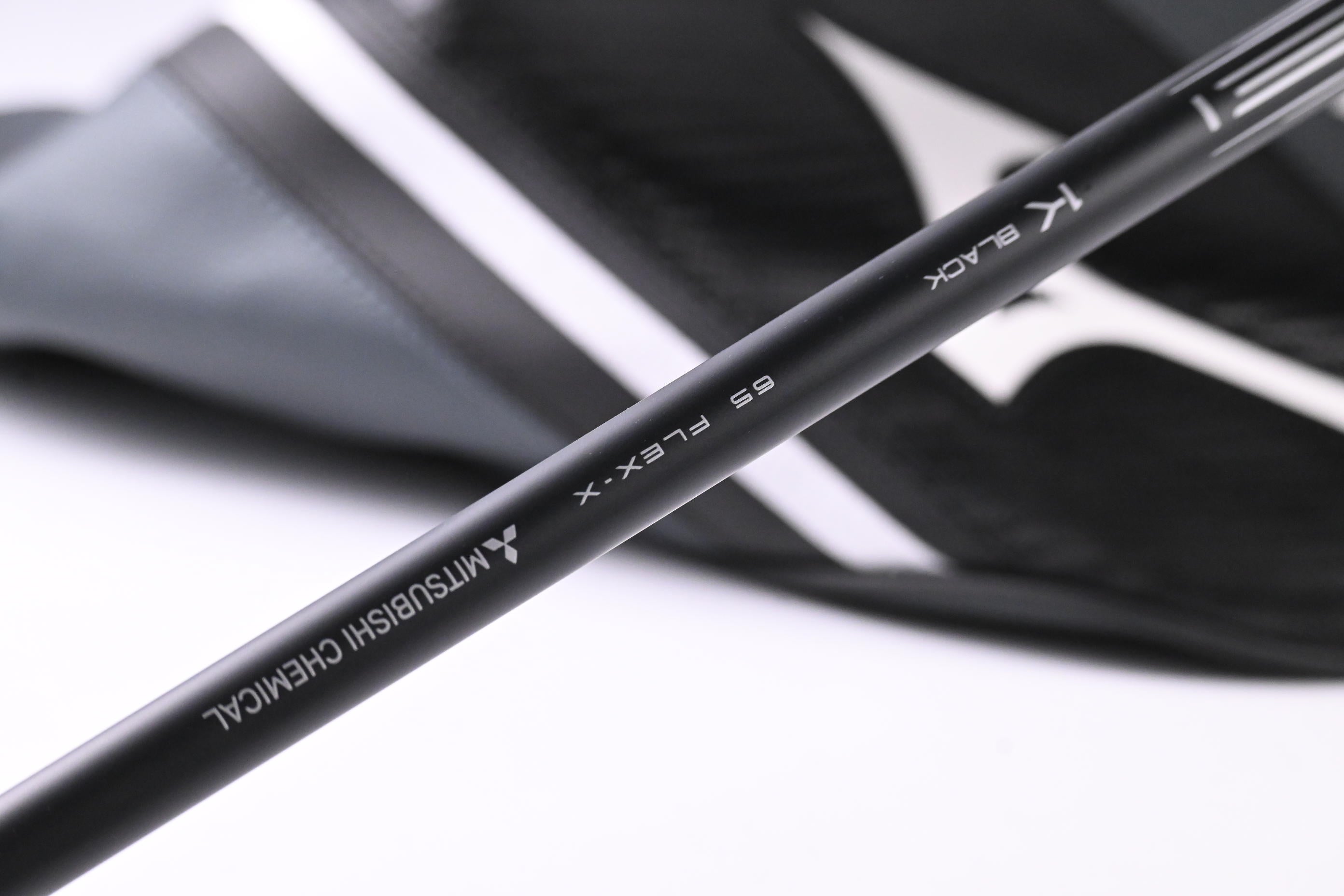 Mizuno ST-Max 230 Driver / 9.5 Degree / X-Flex Tensei 1K Black 65 Shaft