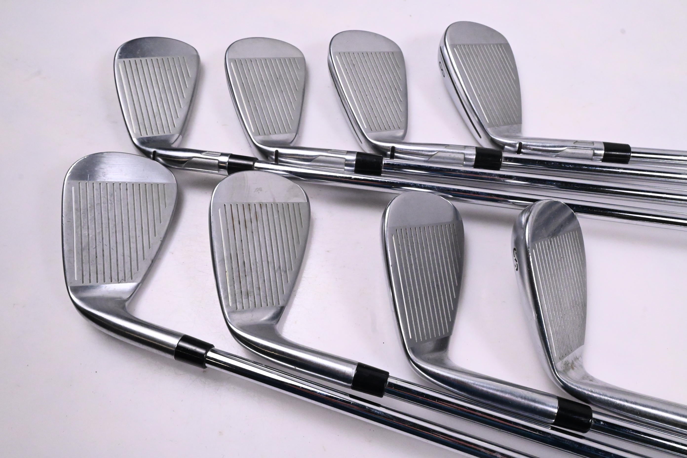 Taylormade Qi Irons / 5-PW+GW+SW / Regular Flex KBS MAX MT 85 Shafts