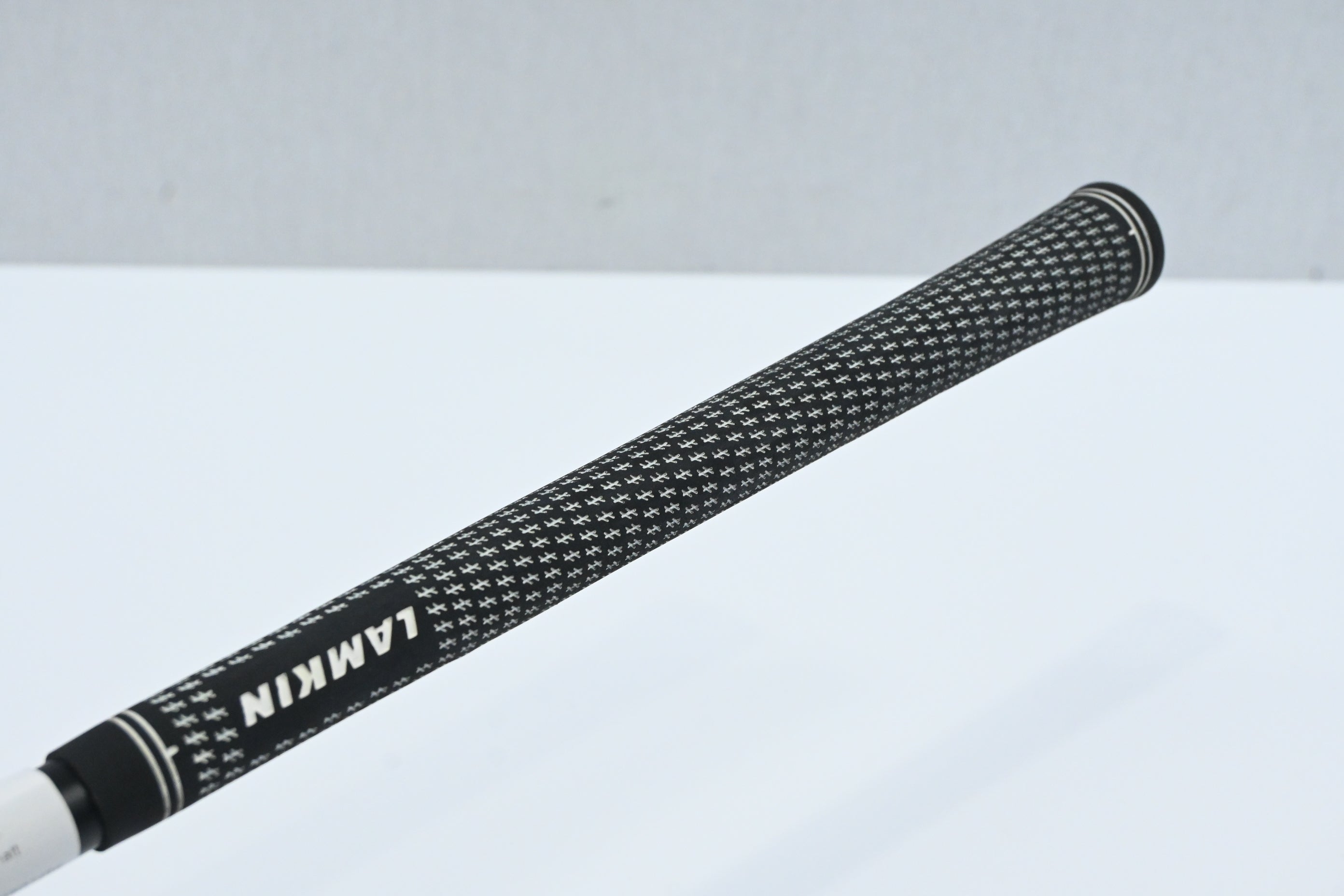 UST Mamiya Helium Nanocore 5 Driver Shaft / Regular Flex / Taylormade 2nd Gen