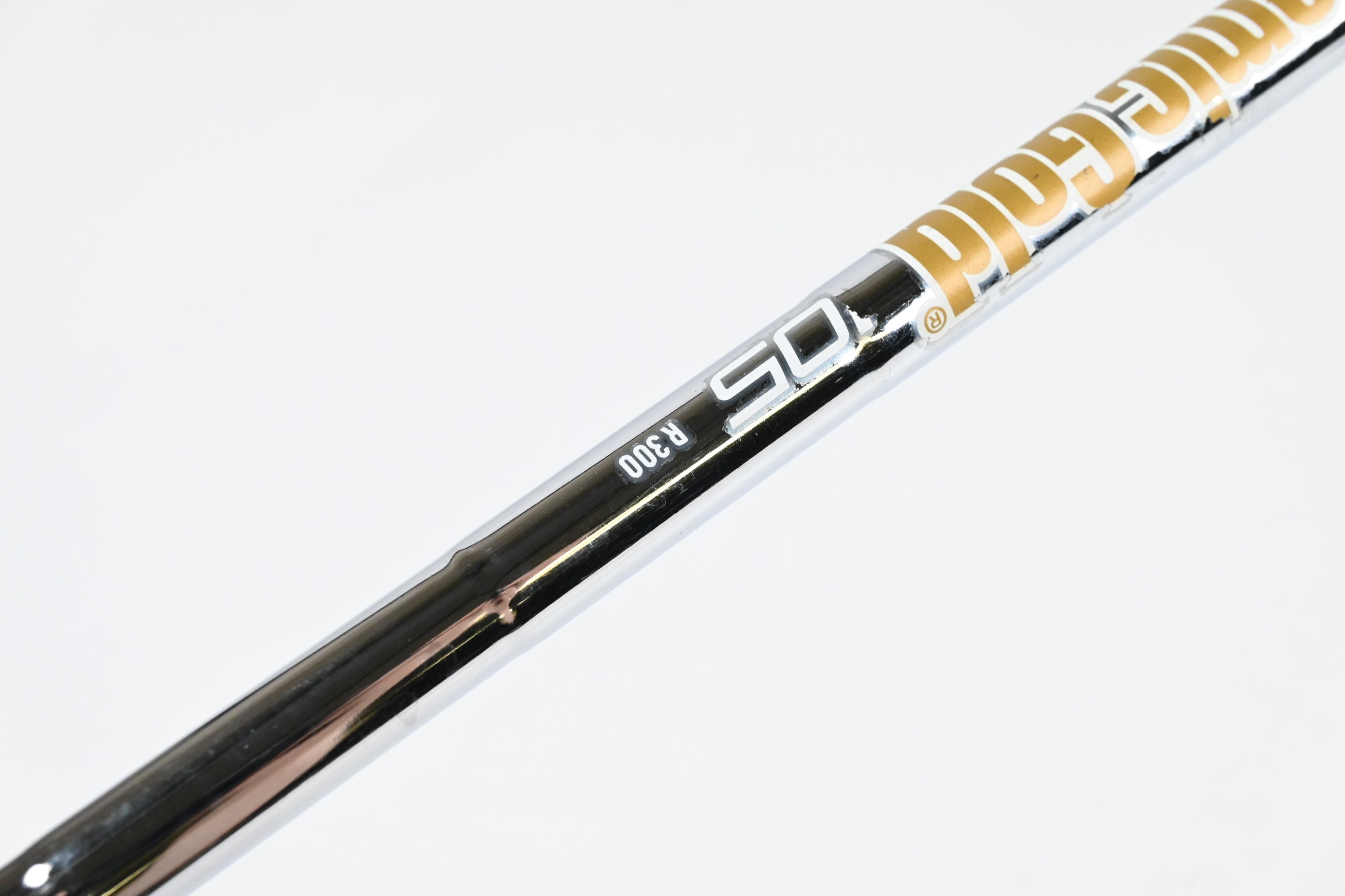 Ping G425 Pitching Wedge / 44.5 Degree / Black Dot / Regular Flex Dynamic Gold