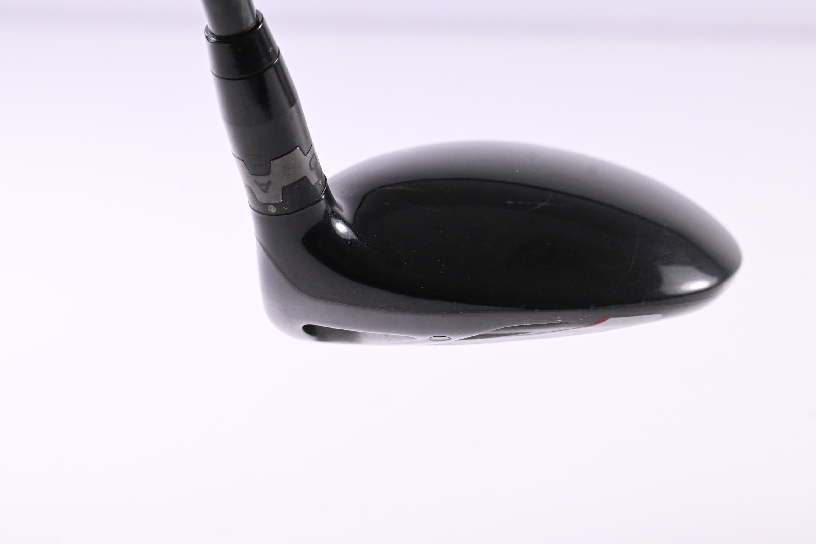 Titleist 913 F #3 Wood / 15 Degree / Stiff Flex Aldila RIP Phenom 80 Shaft