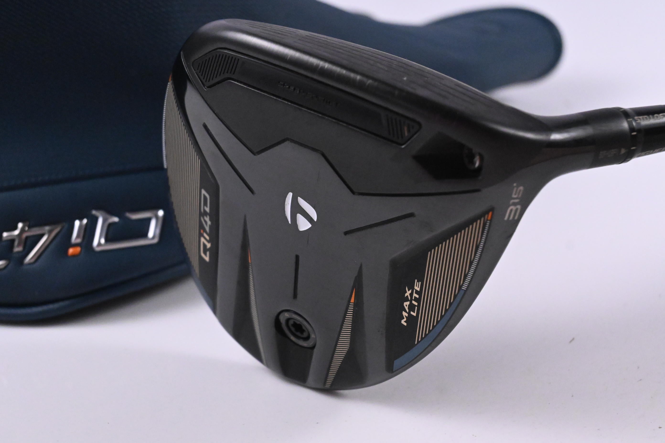 Taylormade Qi4D Max Lite #3 Wood / 15 Degree / Regular Flex Reax 55 Shaft