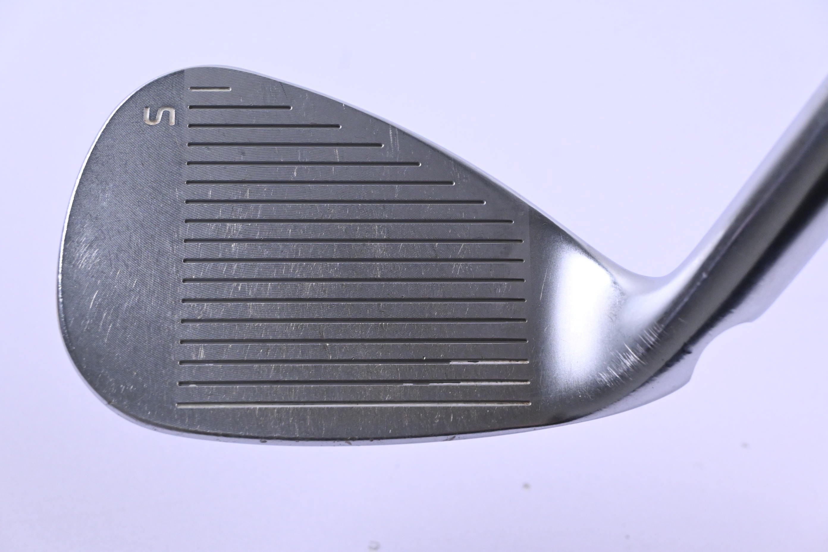 Ping G425 Sand Wedge / 54 Degree / Black Dot / Regular Flex Elevate MPH 95 Shaft