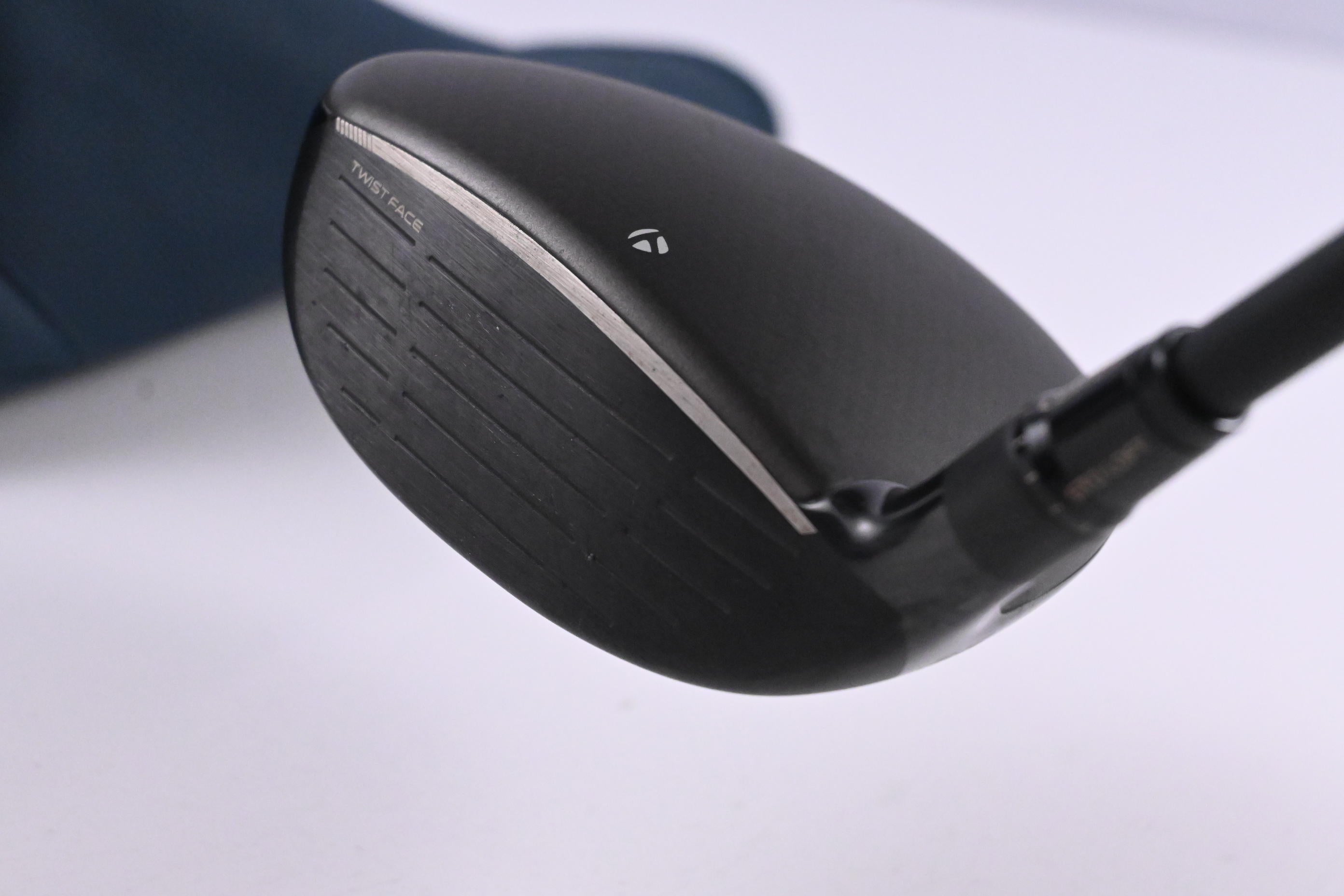 Taylormade Qi4D Max Lite #3 Wood / 15 Degree / Regular Flex Reax 55 Shaft