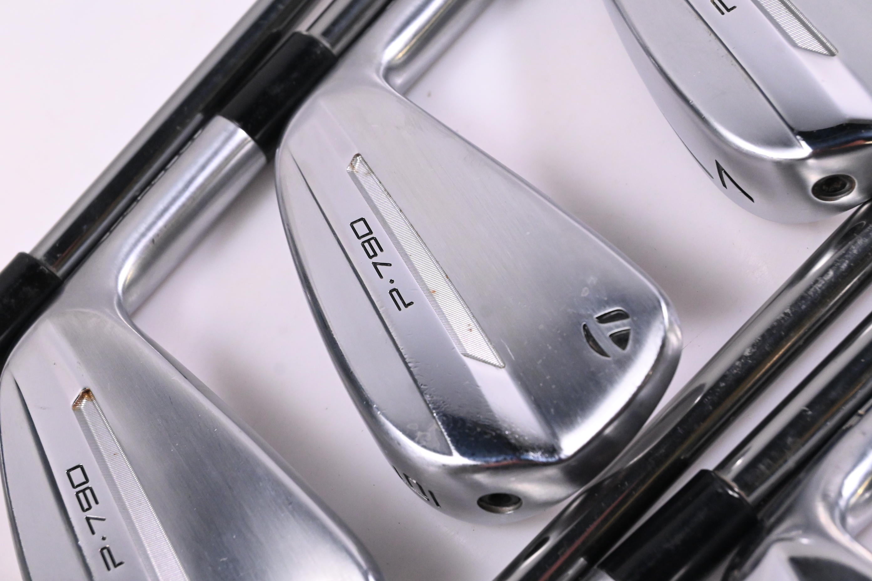 Taylormade P790 2025 Irons / 4-PW+GW / Stiff Flex Accra TZ 85 Shafts