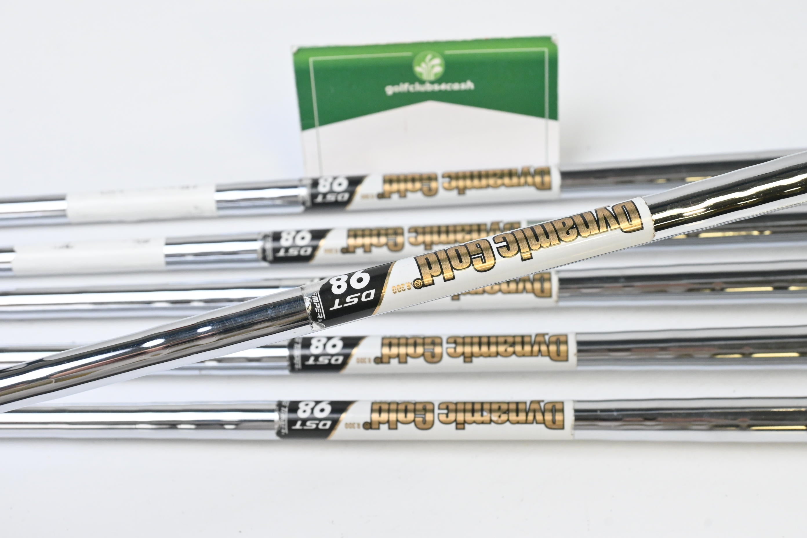 Cleveland Launcher UHX Irons / 5-PW / Regular Flex Dynamic Gold DST 98 R300