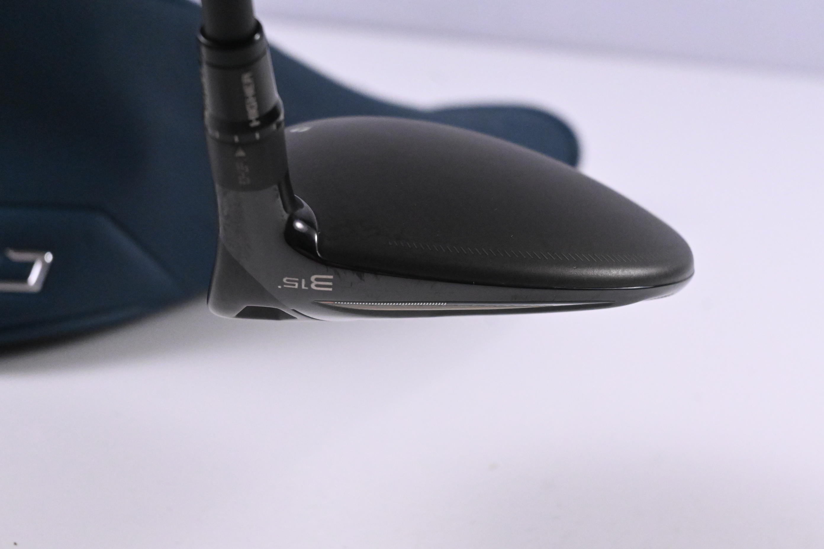 Taylormade Qi4D Max Lite #3 Wood / 15 Degree / Regular Flex Reax 55 Shaft