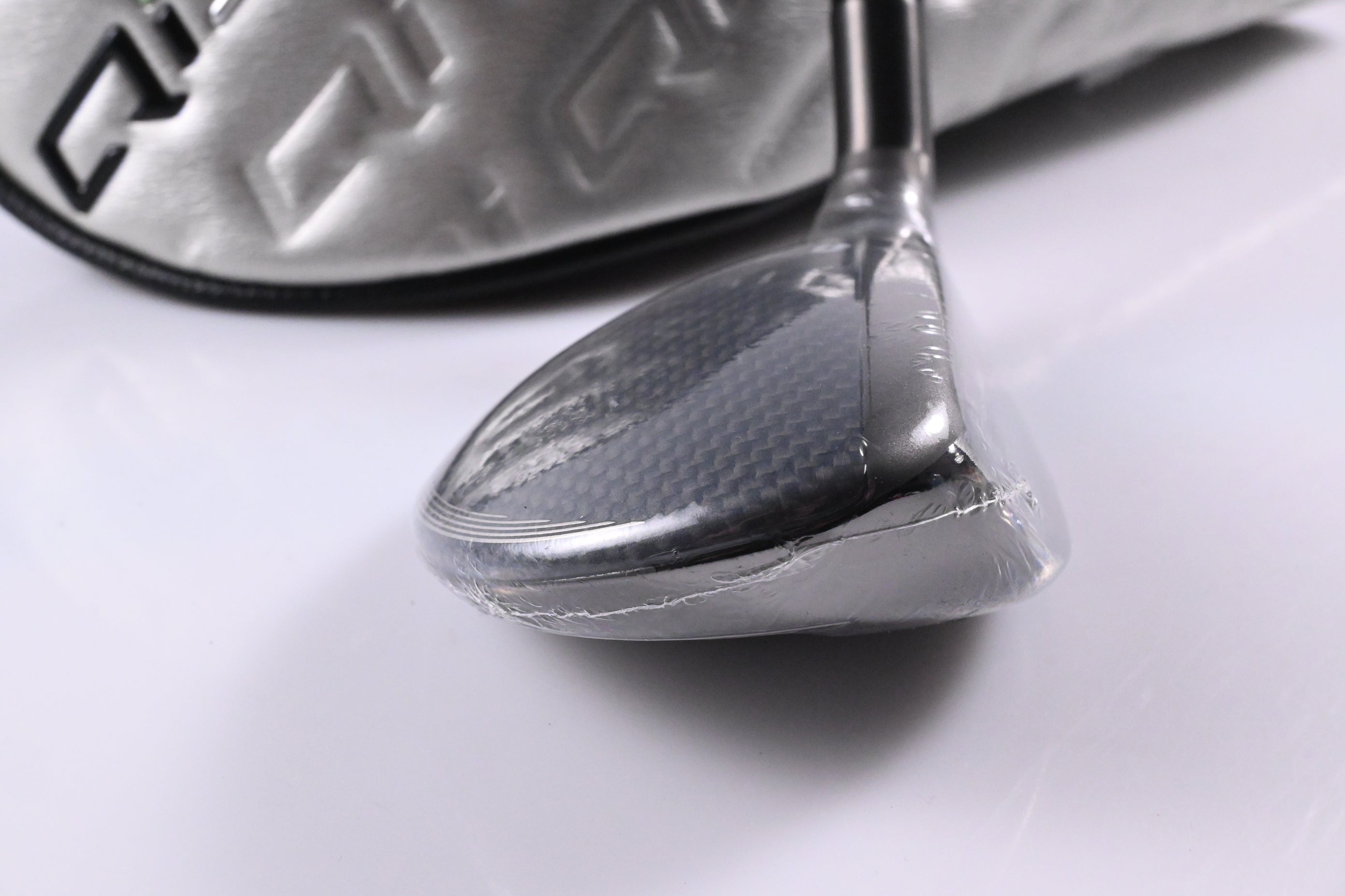 Taylormade Qi35 Max Lite #5 Hybrid / 27 Degree / Senior Flex Vanquish 5 Shaft