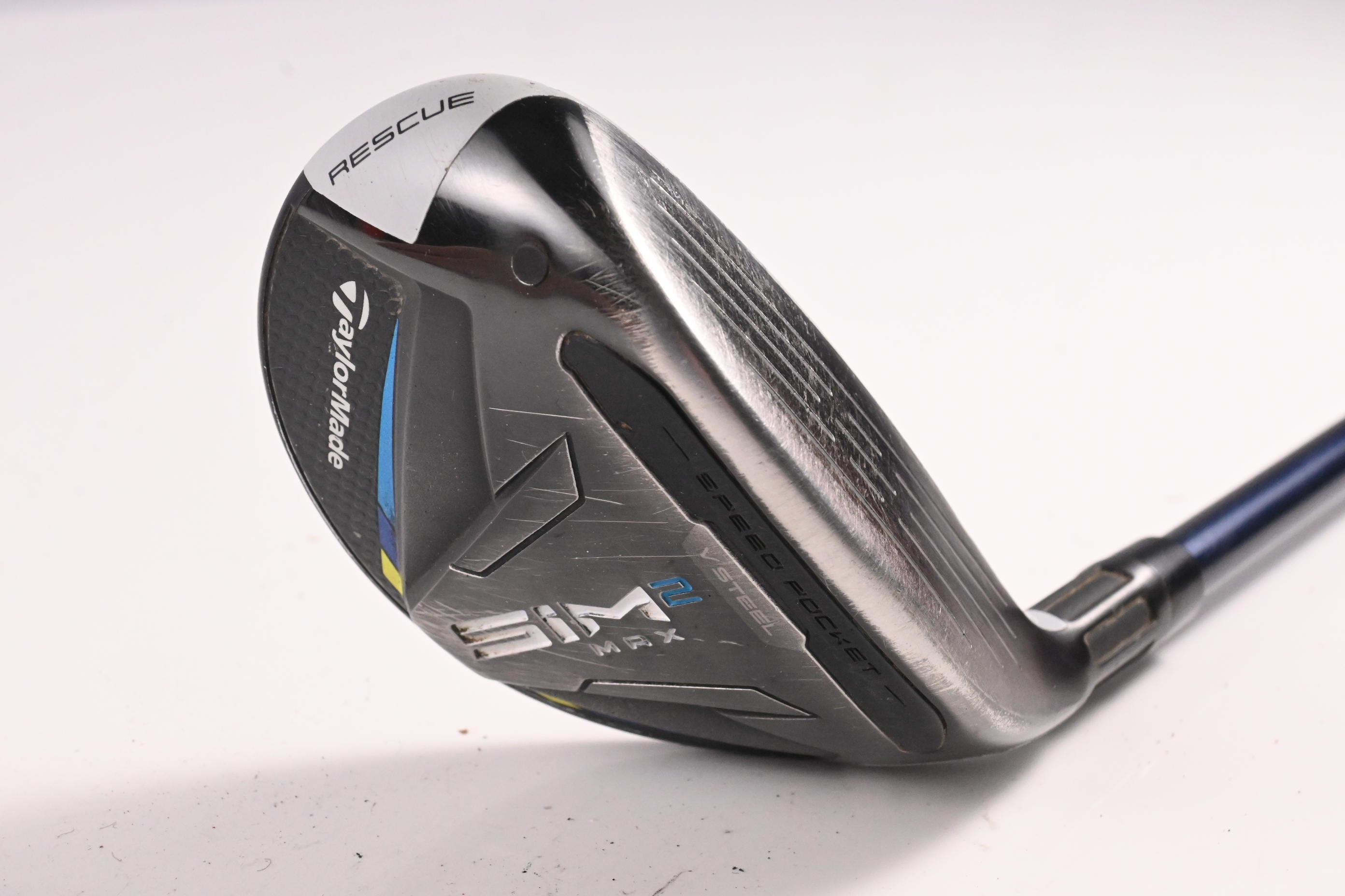 Taylormade SIM2 Max #4 Hybrid / 22 Degree / Stiff Flex Fujikura Ventus Blue 7