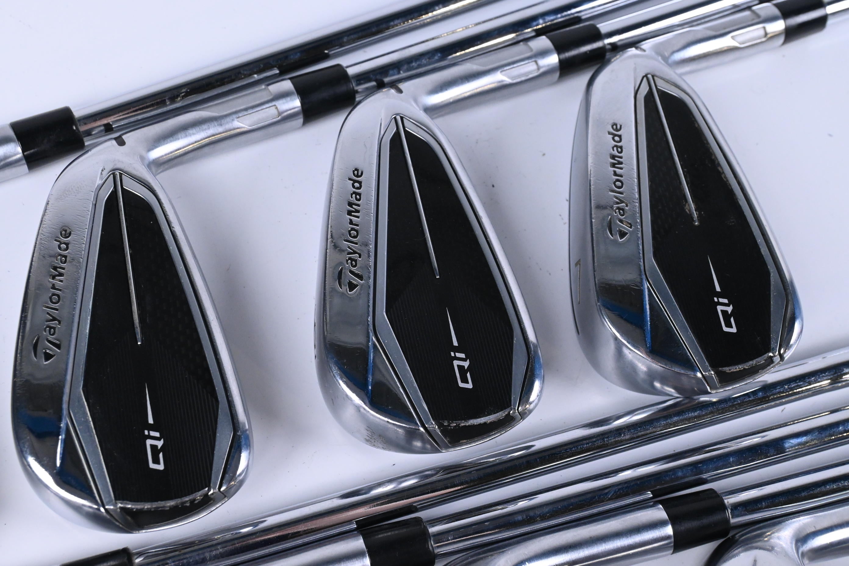 Taylormade Qi Irons / 4-PW+GW+SW / Stiff Flex KBS MAX MT 85 Shaft