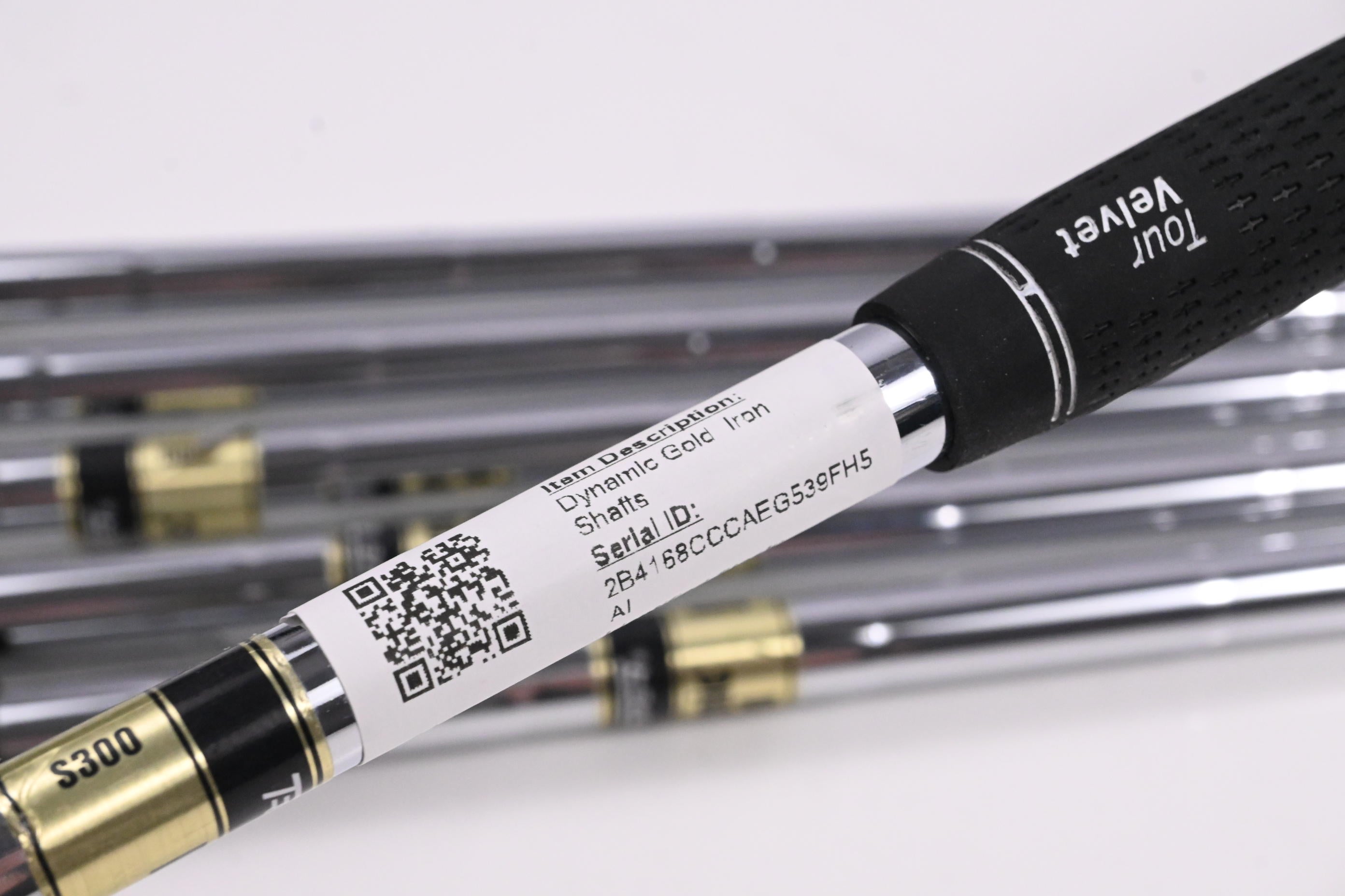 Dynamic Gold S300 Shafts / Stiff Flex / Set of 6 / .355" Tip