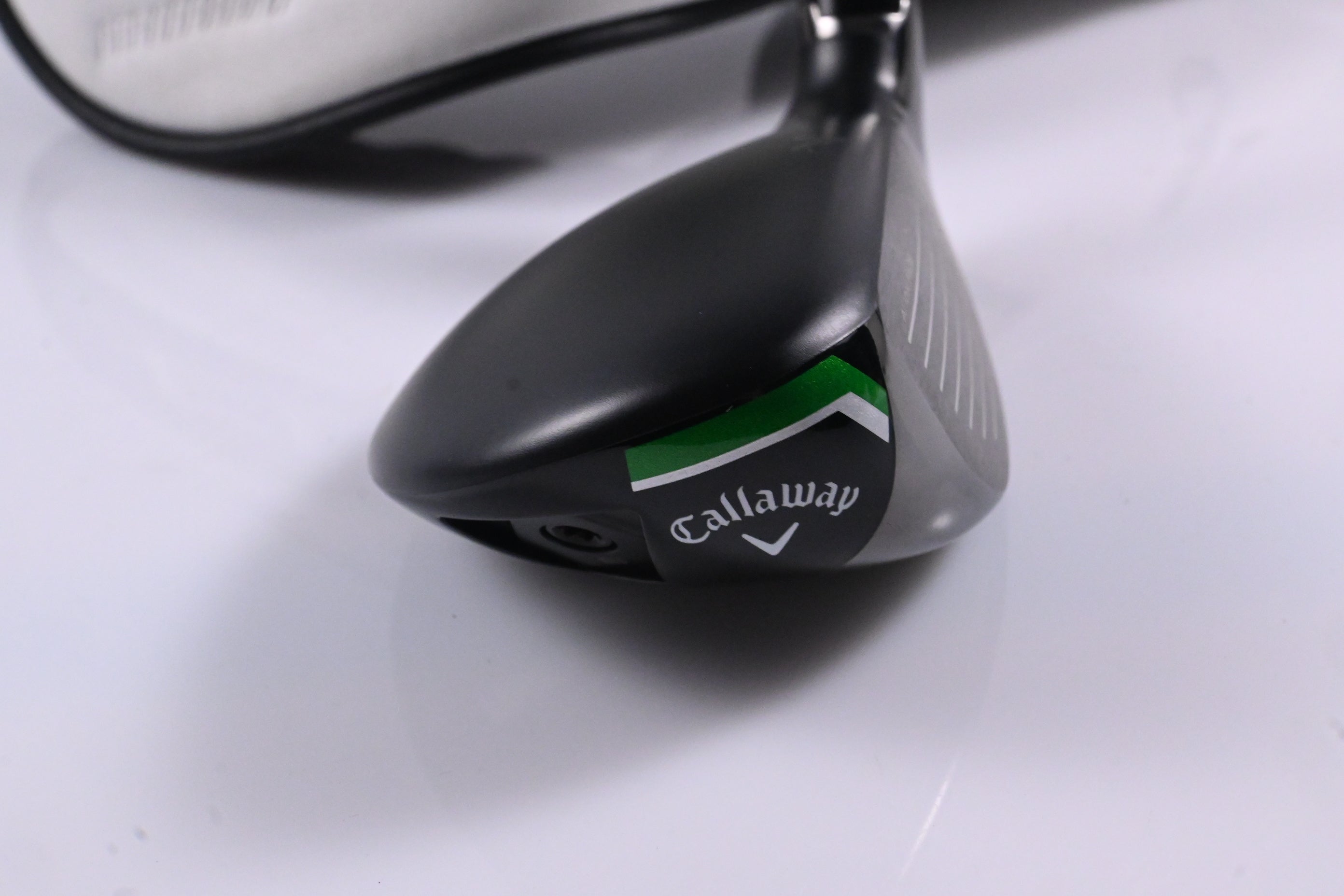 Callaway Elyte X #4 Hybrid / 21 Degree / Senior Flex Vanquish 5 Shaft