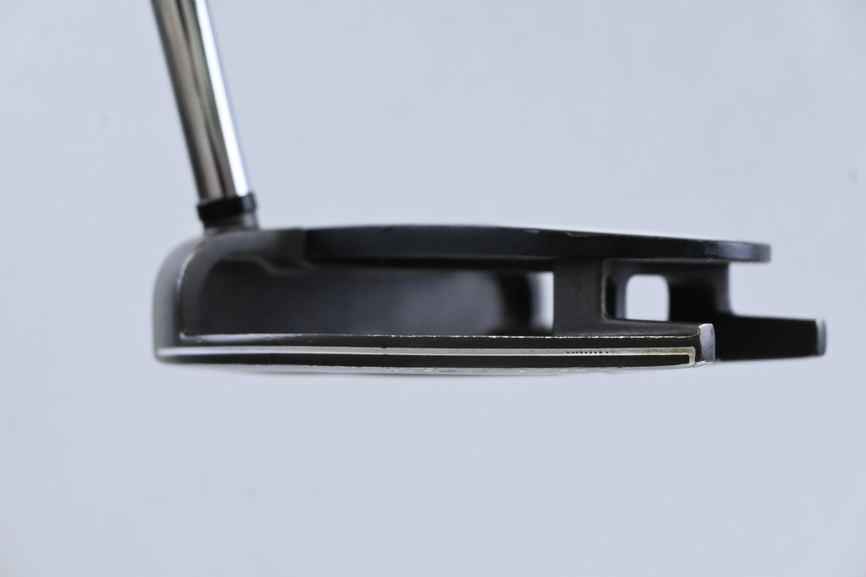 Odyssey O-Works Black 2 Ball Fang Putter / 33 Inch
