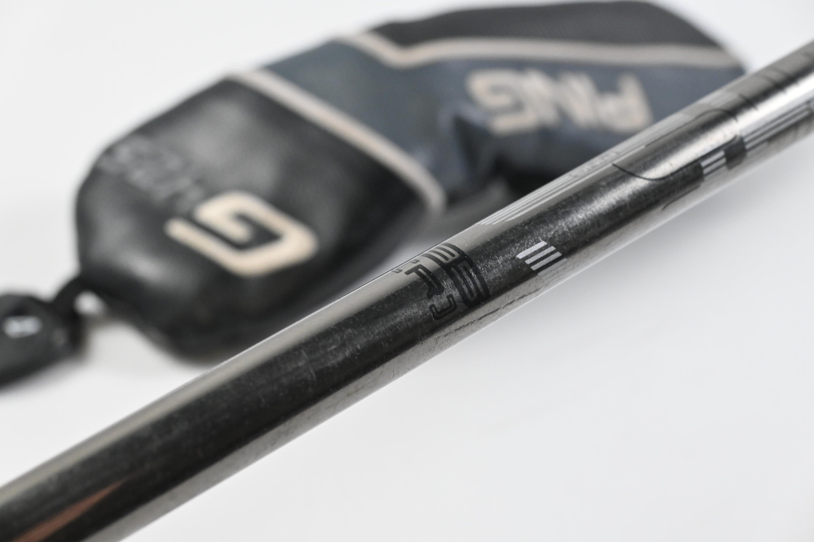 Ping G425 #4 Hybrid / 22 Degree / Regular Flex Ping Tour Chrome 85 Shaft